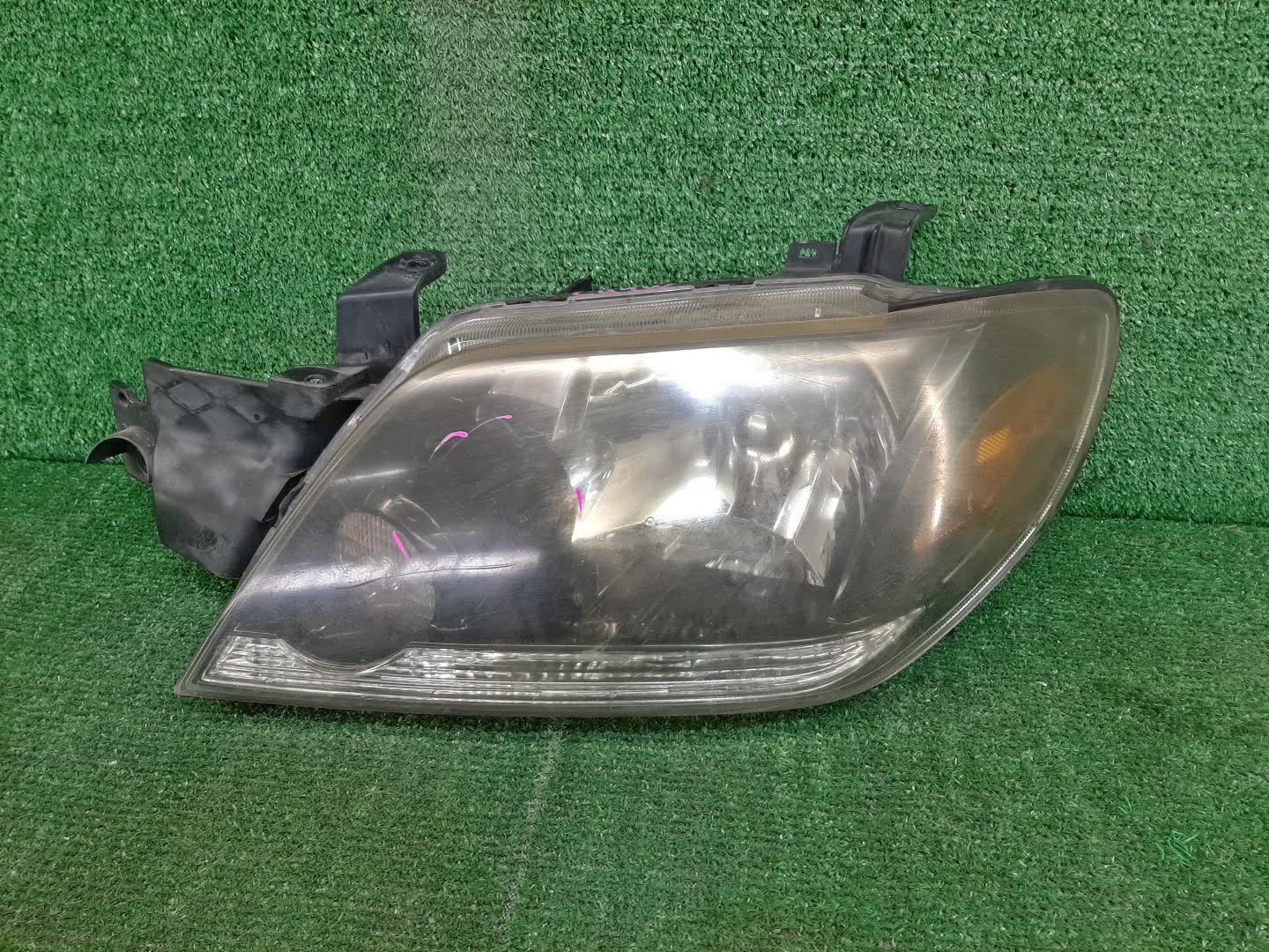 Фара левая передняя MITSUBISHI AIRTREK CU2W, CU4W 1 ракурс