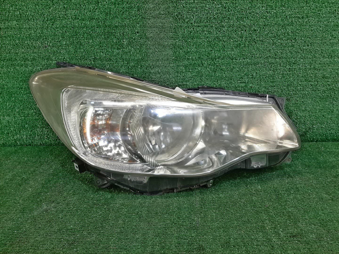 Фара правая передняя SUBARU IMPREZA GP2, GP3, GP6, GJ2, GJ3, GJ6, GJ7, GP7 1 ракурс