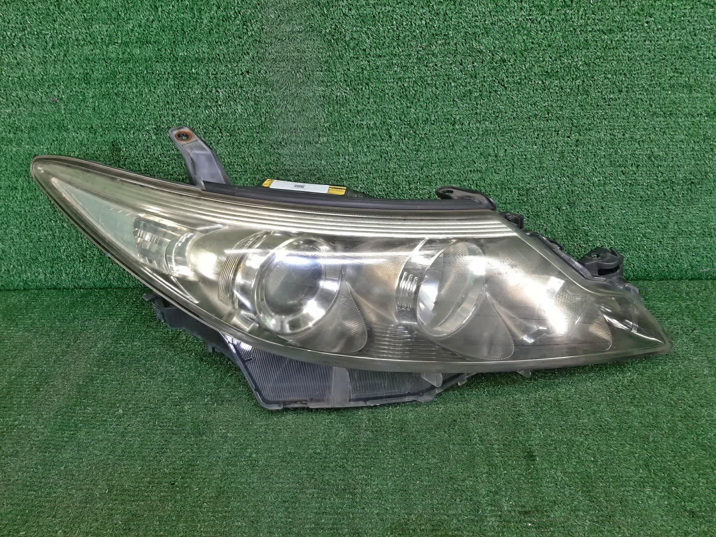 Фара правая передняя TOYOTA ESTIMA GSR55W, ACR50W, GSR50W, ACR55W 1 ракурс