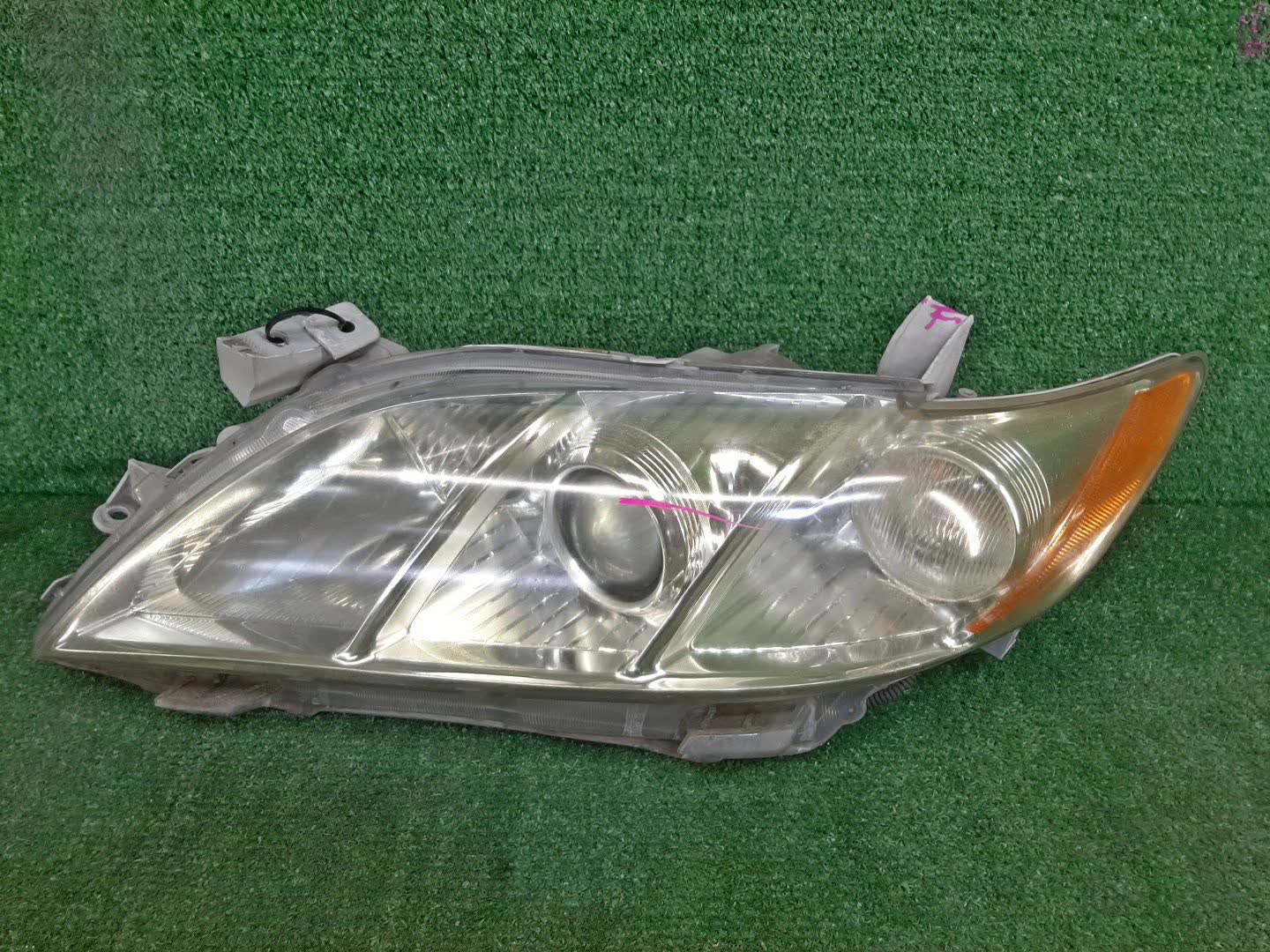 Фара левая передняя TOYOTA CAMRY, ALTIS AHV40, GSV40, ACV40, ACV45, ACV40N, ACV45N 1 ракурс
