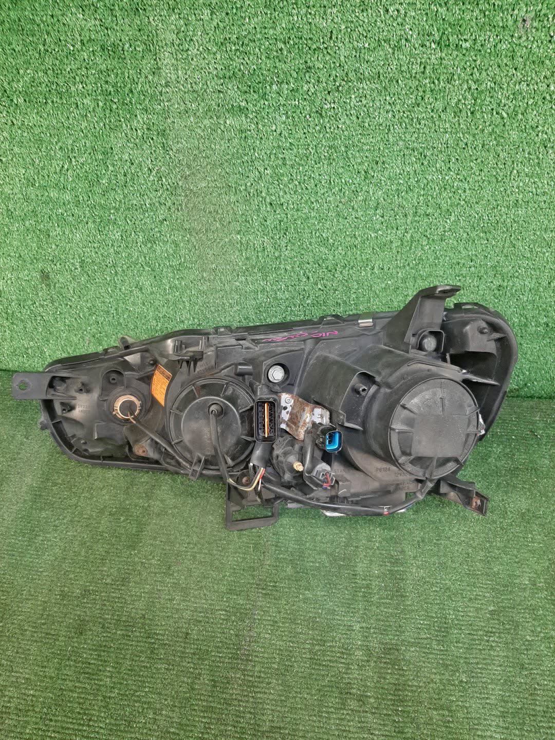 Фара правая передняя MITSUBISHI OUTLANDER CW4W, CW6W, CW5W 2 ракурс