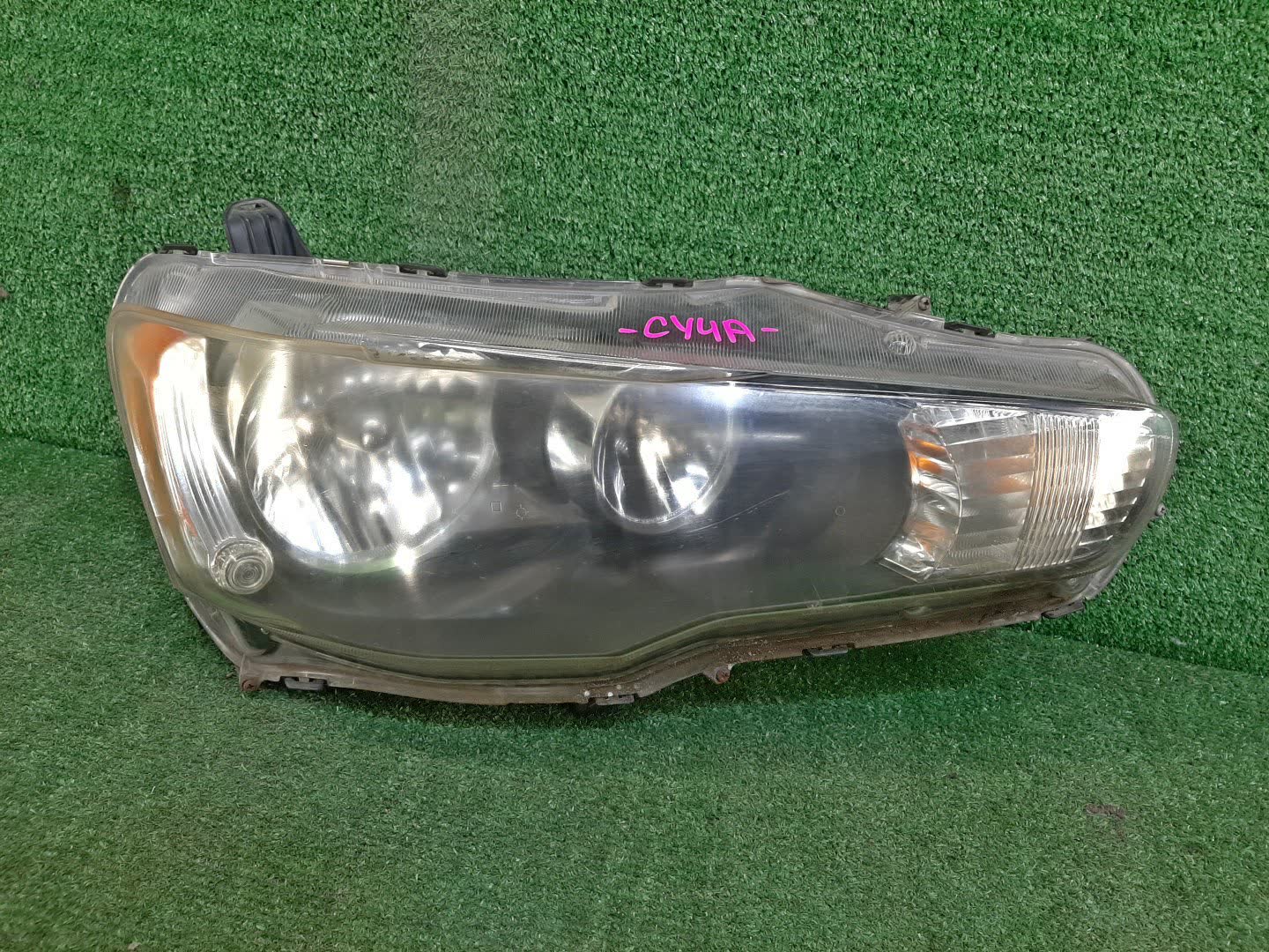 Фара правая передняя MITSUBISHI LANCER, GALANT FORTIS CY4A, CY2A, CY3A, CY6A, CX6A, CX4A, CX3A 1 ракурс