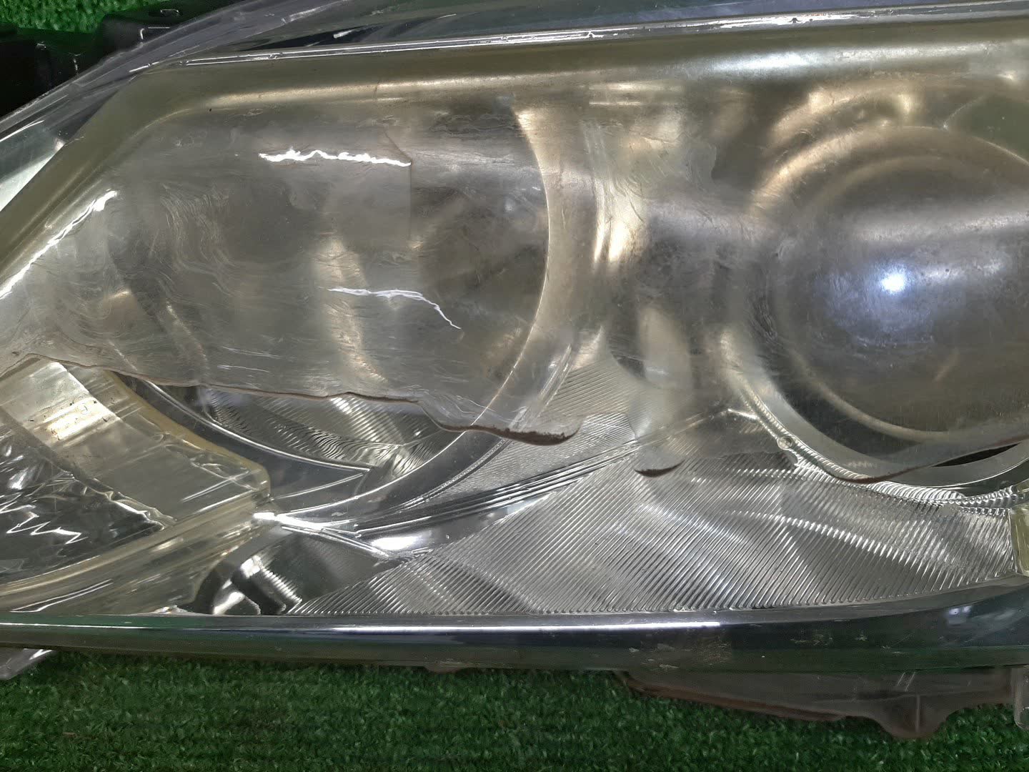 Фара левая передняя TOYOTA CAMRY, ALTIS ASV50, AVV50, AVV50N 3 ракурс