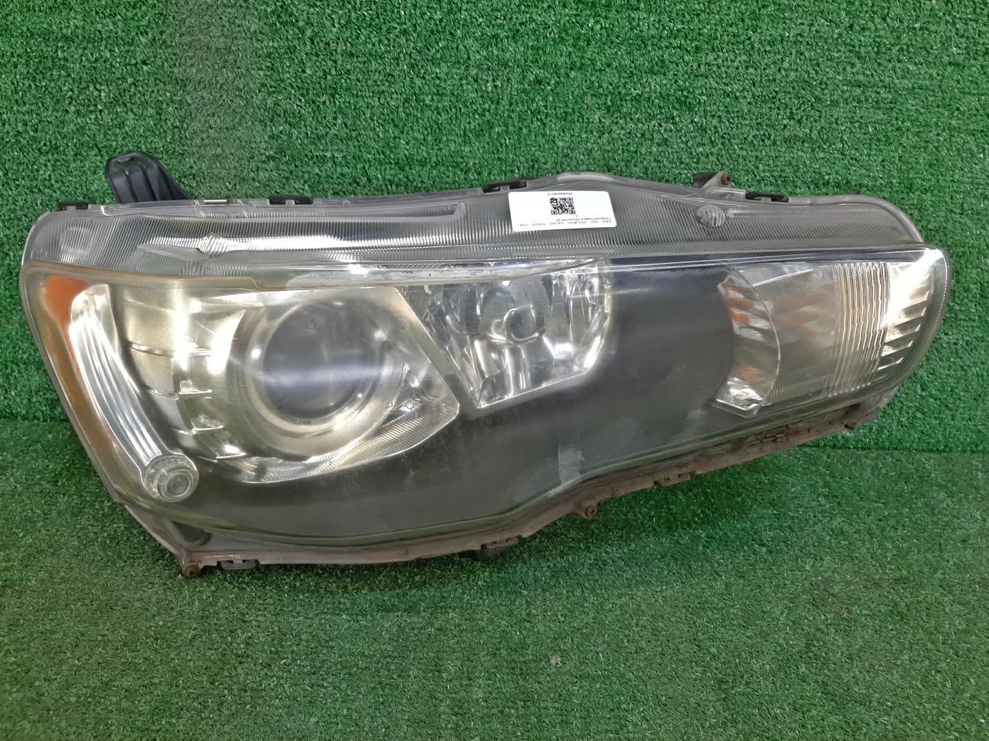 Фара правая передняя MITSUBISHI LANCER, GALANT FORTIS CY4A, CY2A, CY3A, CY6A, CX6A, CX4A, CX3A 1 ракурс