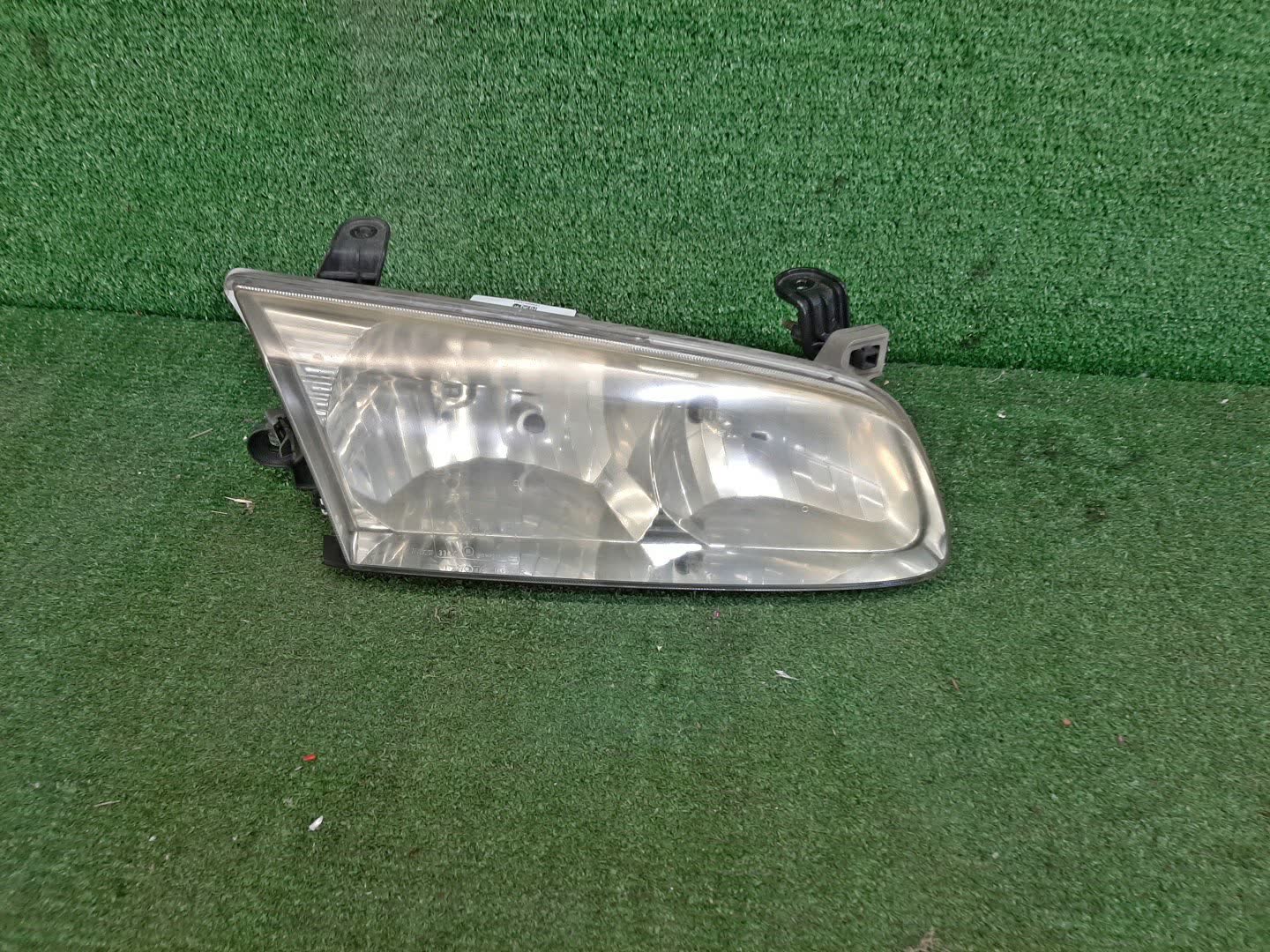 Фара правая передняя TOYOTA CAMRY GRACIA MCV21W, MCV25W, SXV20W, MCV20W, SXV25W 1 ракурс