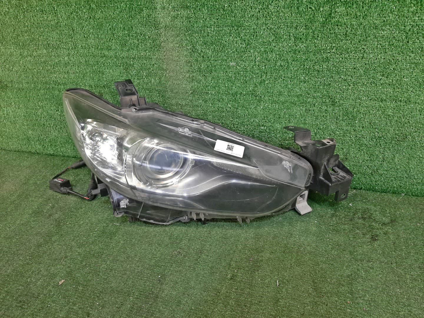 Фара правая передняя MAZDA ATENZA, MAZDA 6, 6 GJ2AW, GJ5FW, GJEFW, GJ2FW, GJ5FP, GJEFP, GJ2FP, GJ2AP, GJ526, GJ523 1 ракурс
