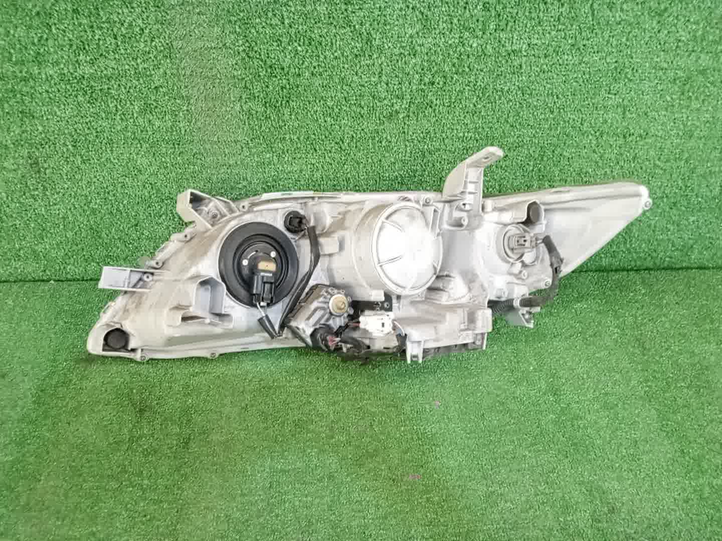 Фара правая передняя TOYOTA CAMRY, ALTIS AHV40, GSV40, ACV40, ACV45, ACV40N, ACV45N 2 ракурс