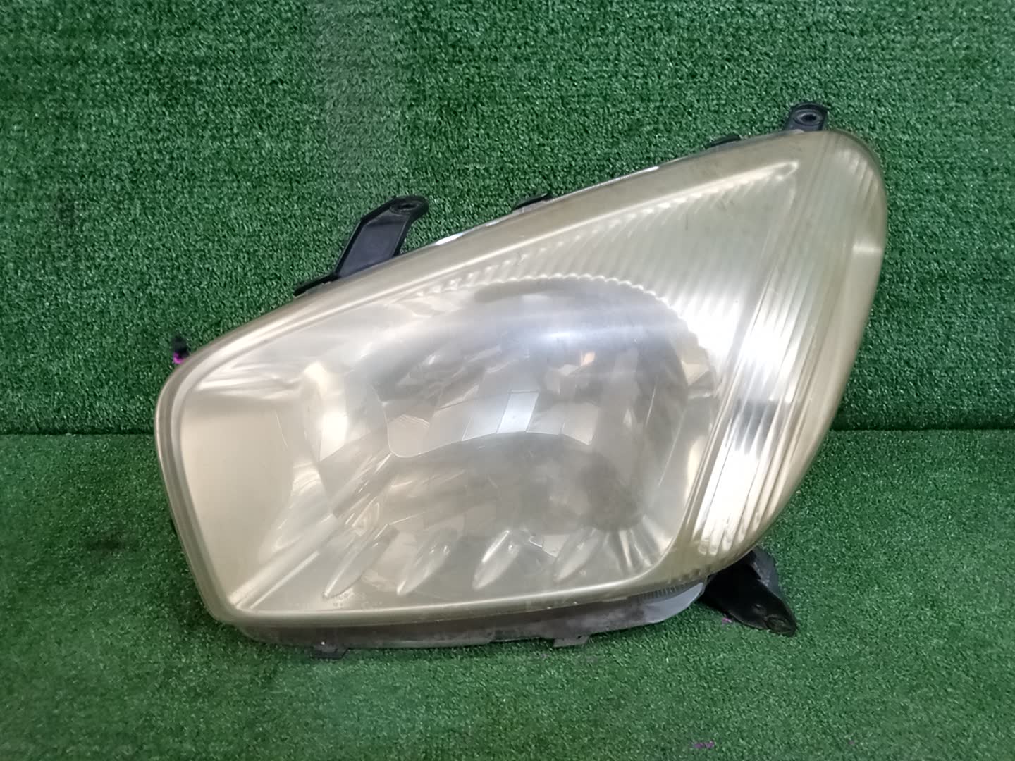 Фара левая передняя TOYOTA RAV4 ACA21W, ACA20W, ZCA26W, ZCA25W 1 ракурс