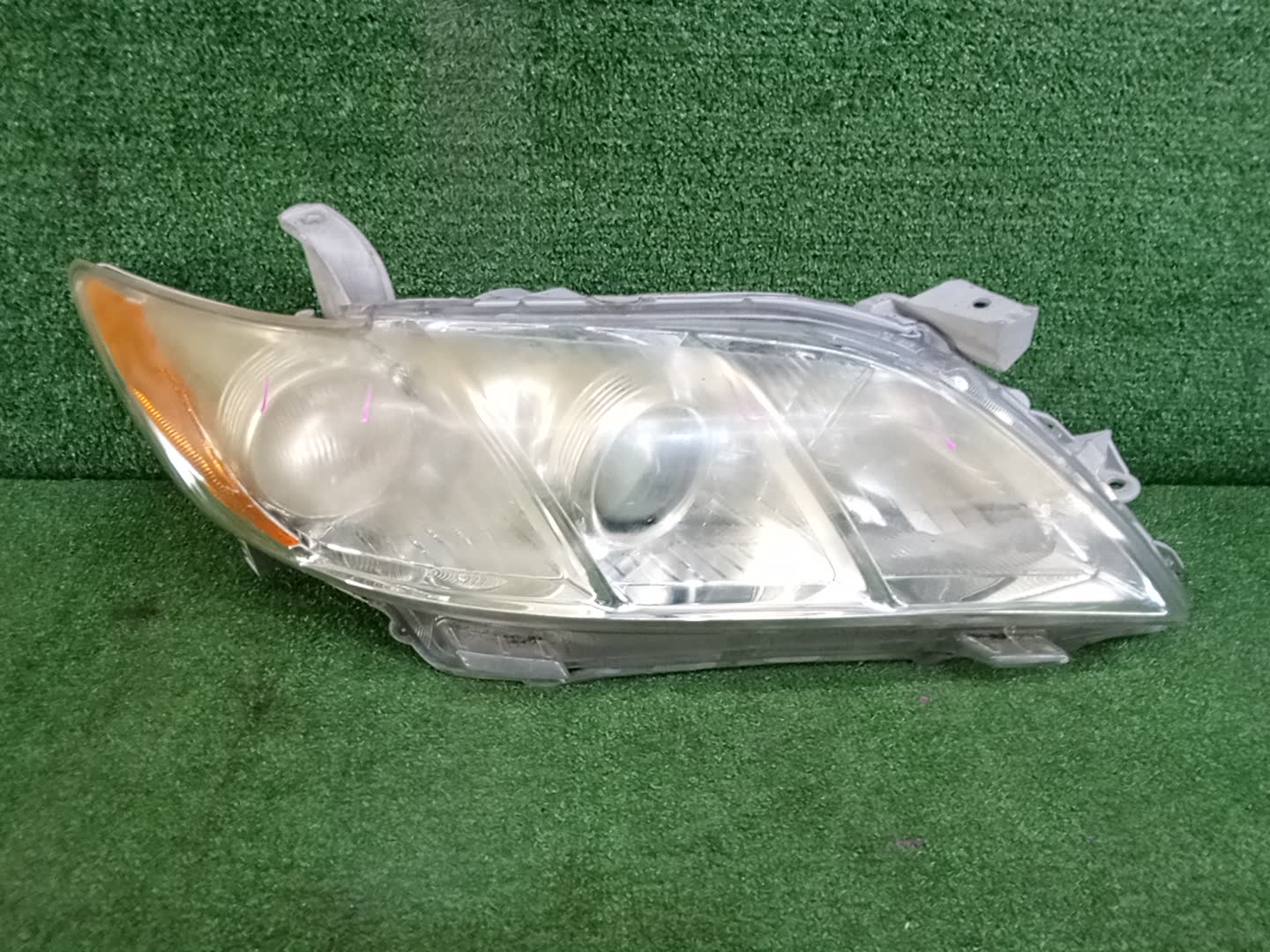 Фара правая передняя TOYOTA CAMRY, ALTIS AHV40, GSV40, ACV40, ACV45, ACV40N, ACV45N 1 ракурс