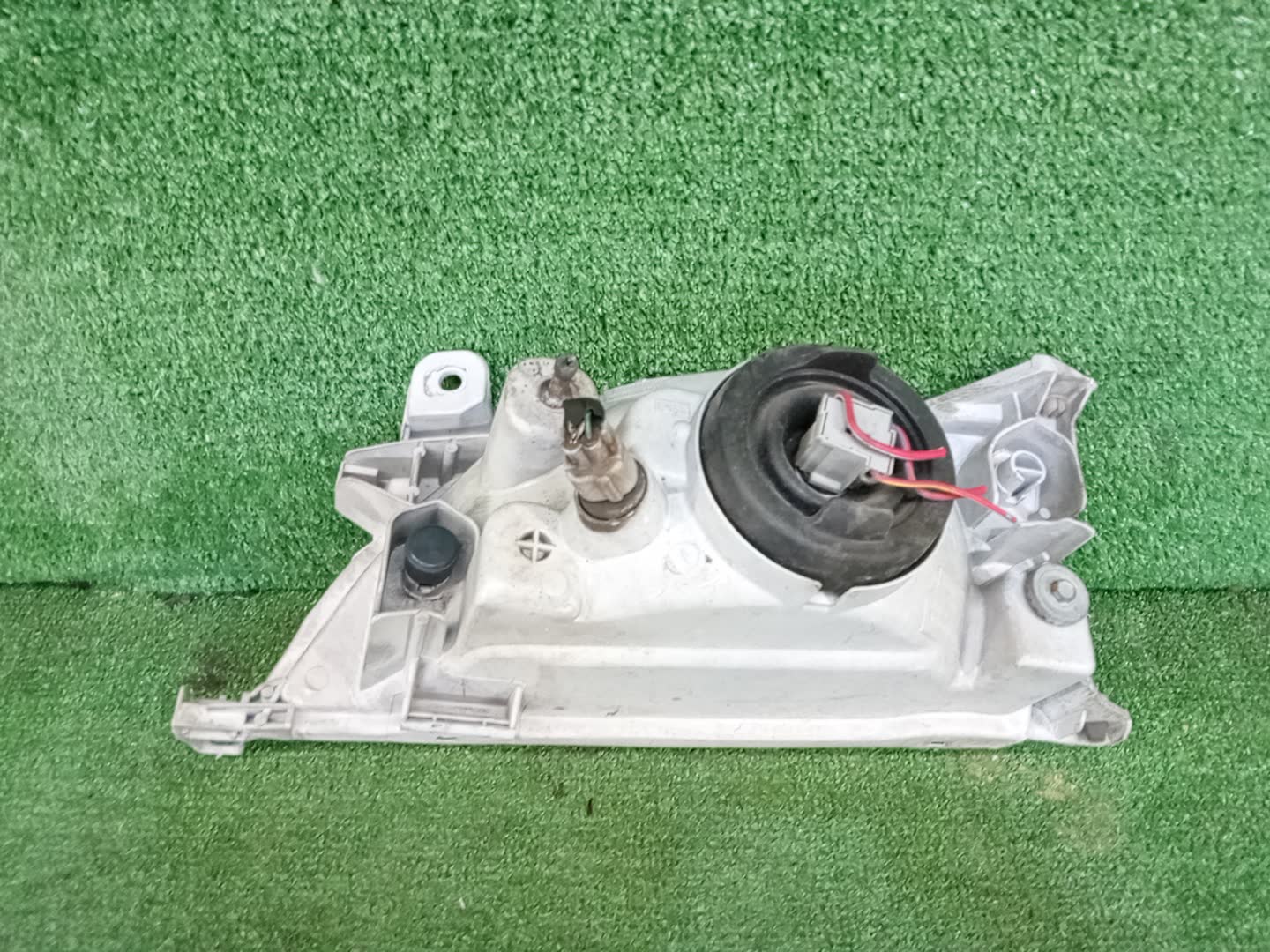 Фара правая передняя TOYOTA CORONA PREMIO CT211, ST210, AT210, AT211, ST215, CT210, CT215 2 ракурс