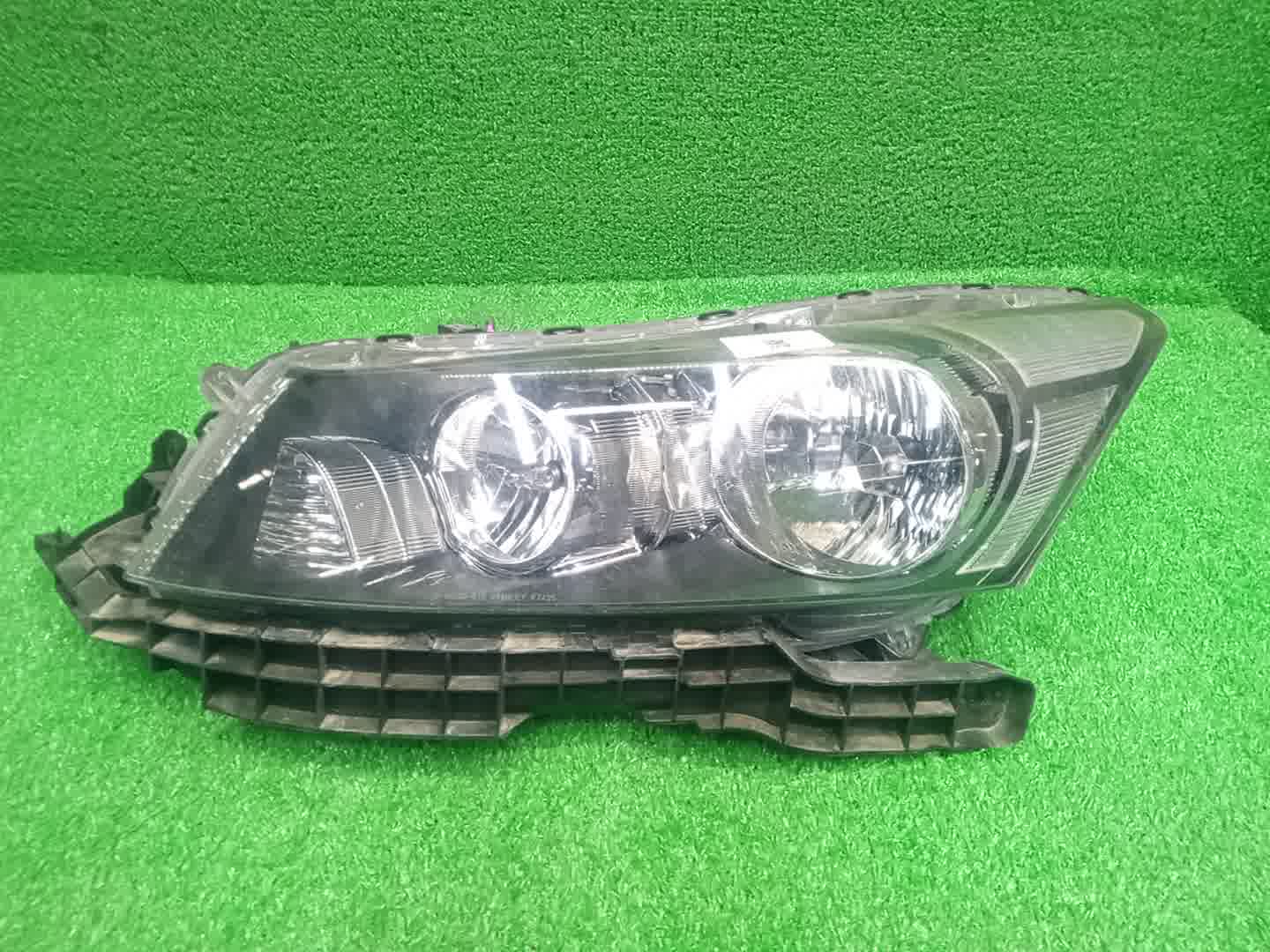 Фара левая передняя HONDA INSPIRE CP3 1 ракурс