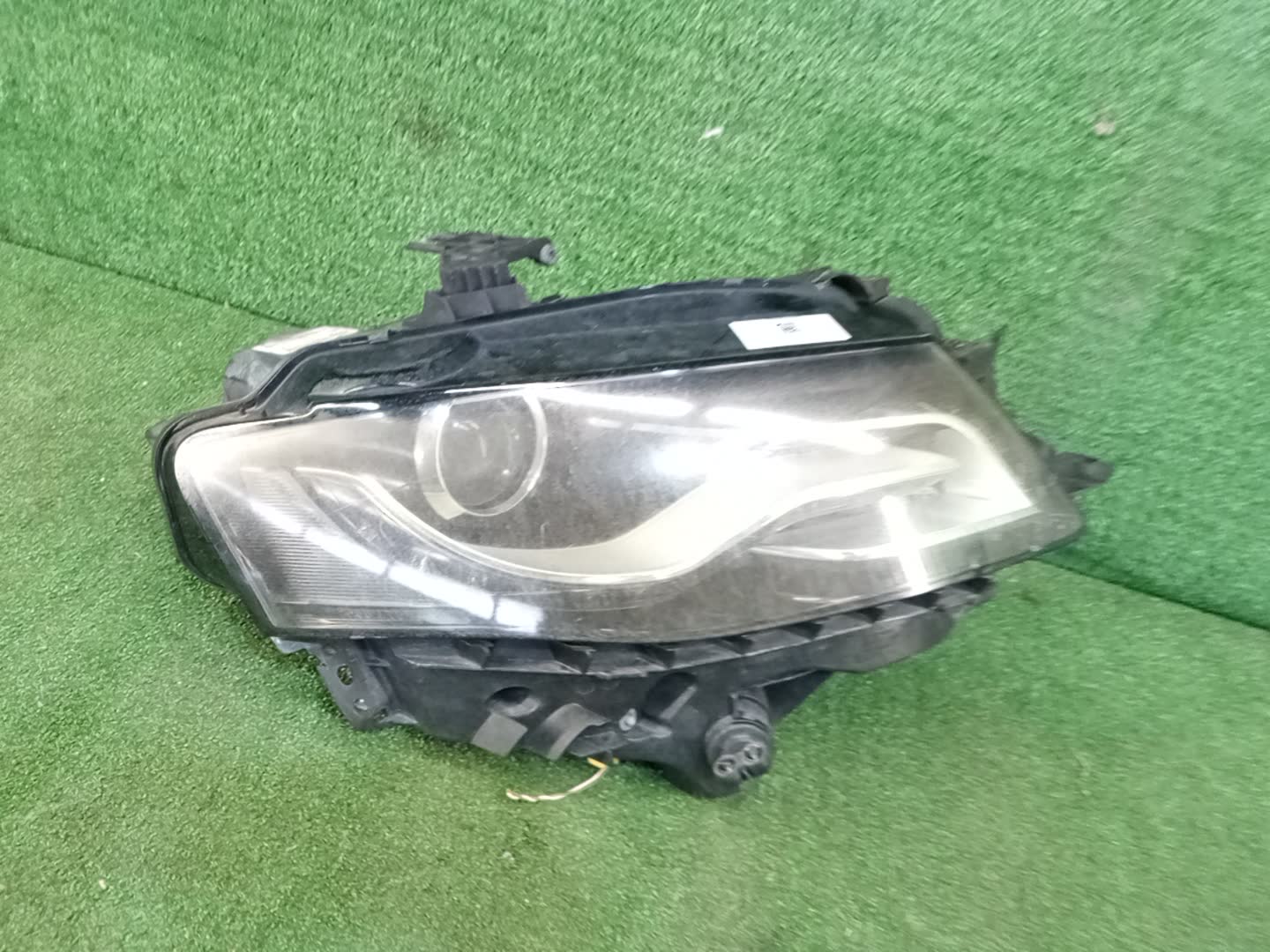 Фара правая передняя AUDI A4 8K2, B8, 8K5 1 ракурс