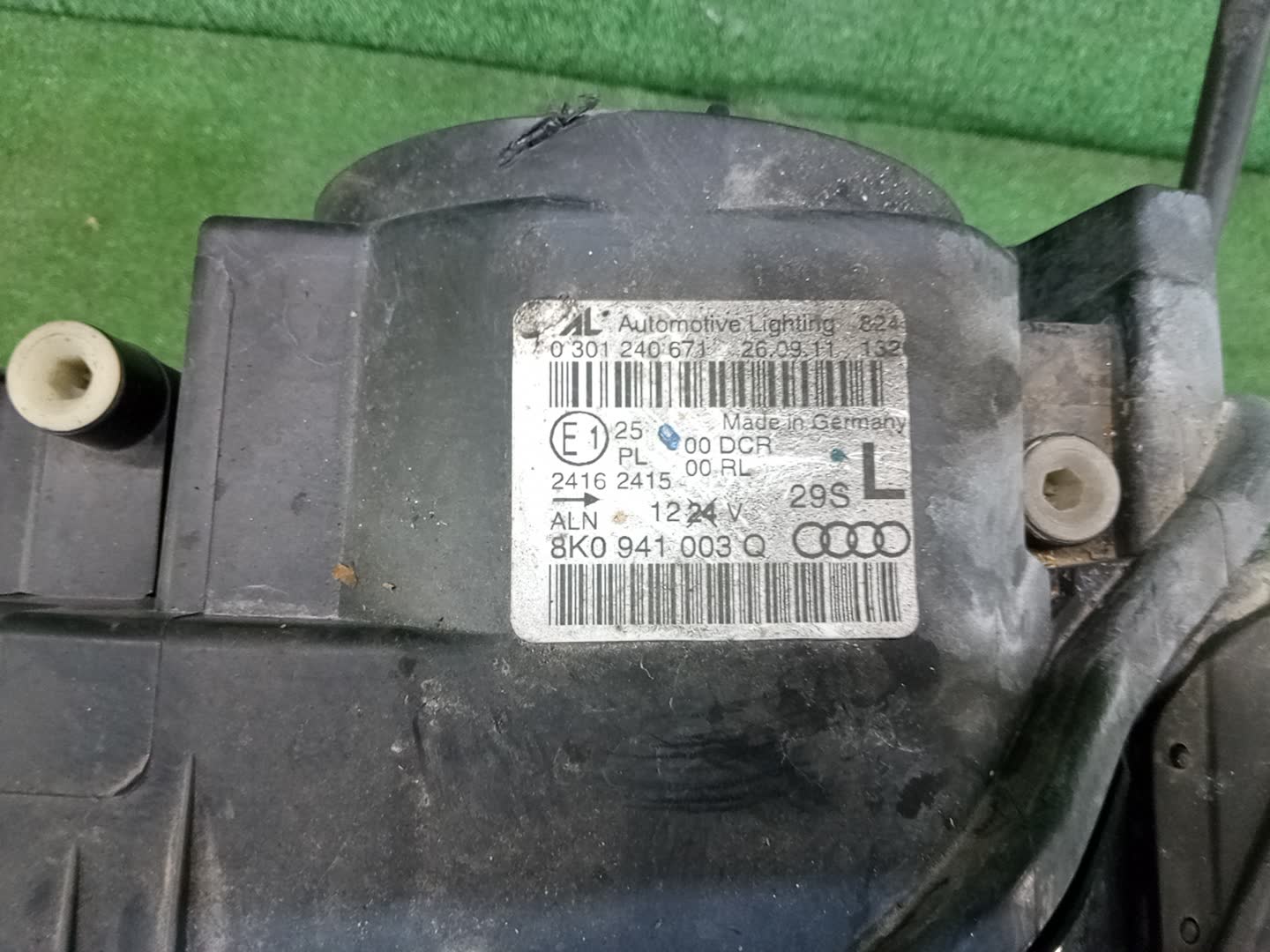 Фара левая передняя AUDI A4 8K2, B8, 8K5 3 ракурс