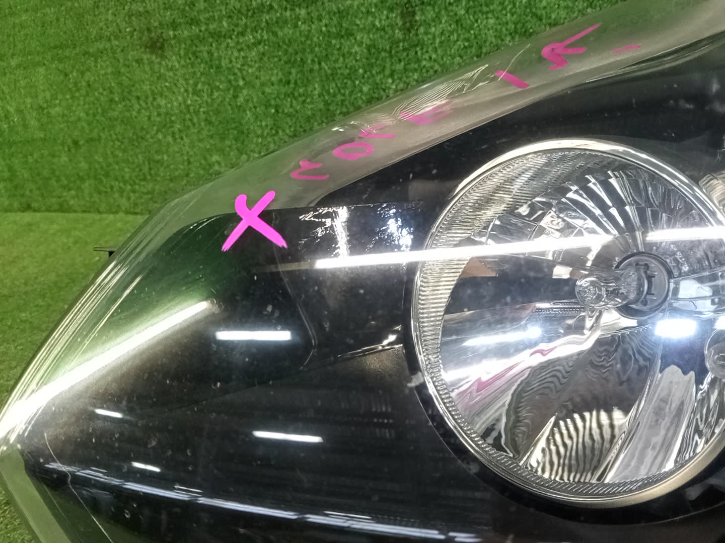 Фара левая передняя VOLKSWAGEN GOLF 5K1, MK6, AJ5 3 ракурс