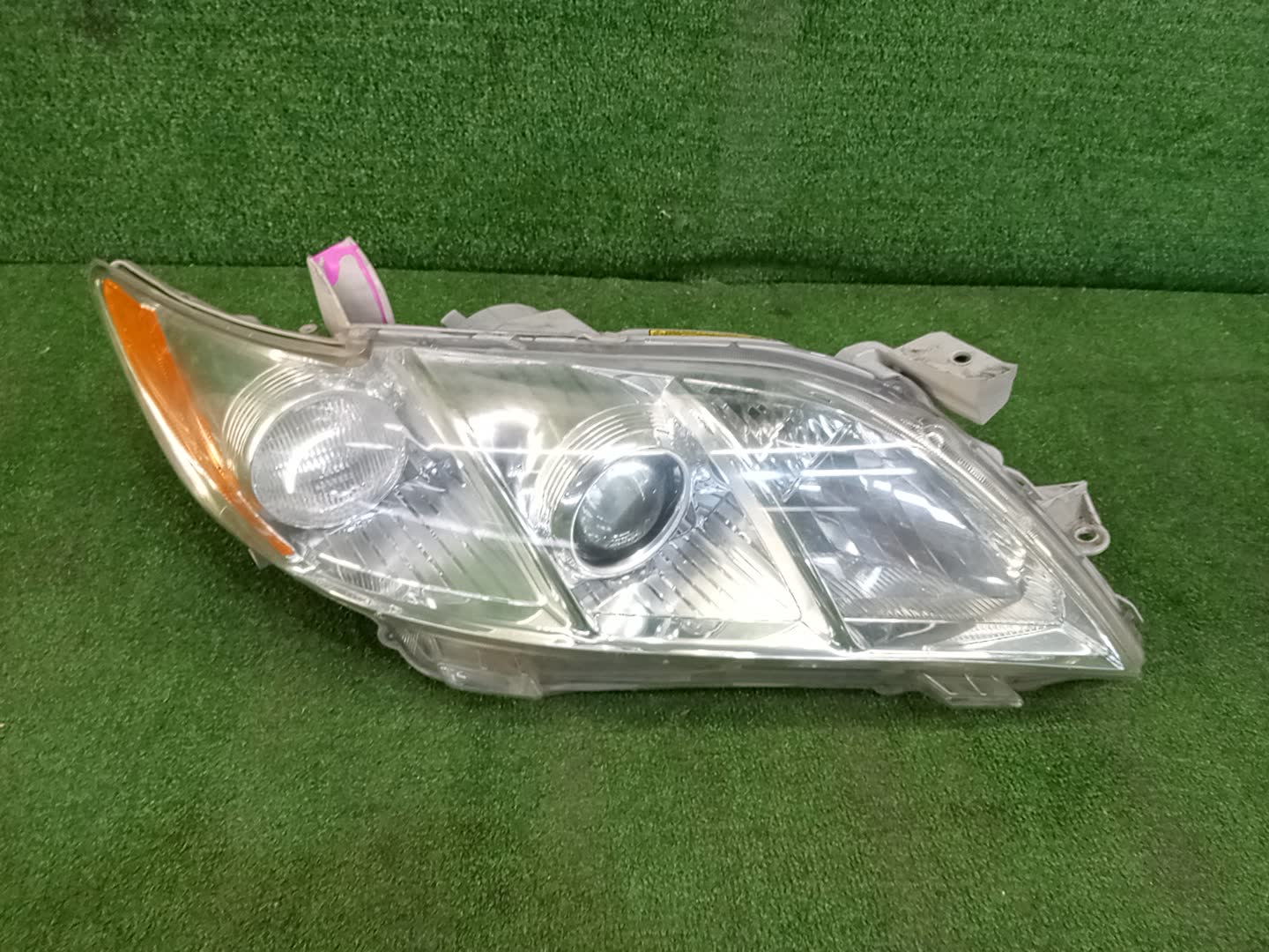 Фара правая передняя TOYOTA CAMRY, ALTIS AHV40, GSV40, ACV40, ACV45, ACV40N, ACV45N 1 ракурс