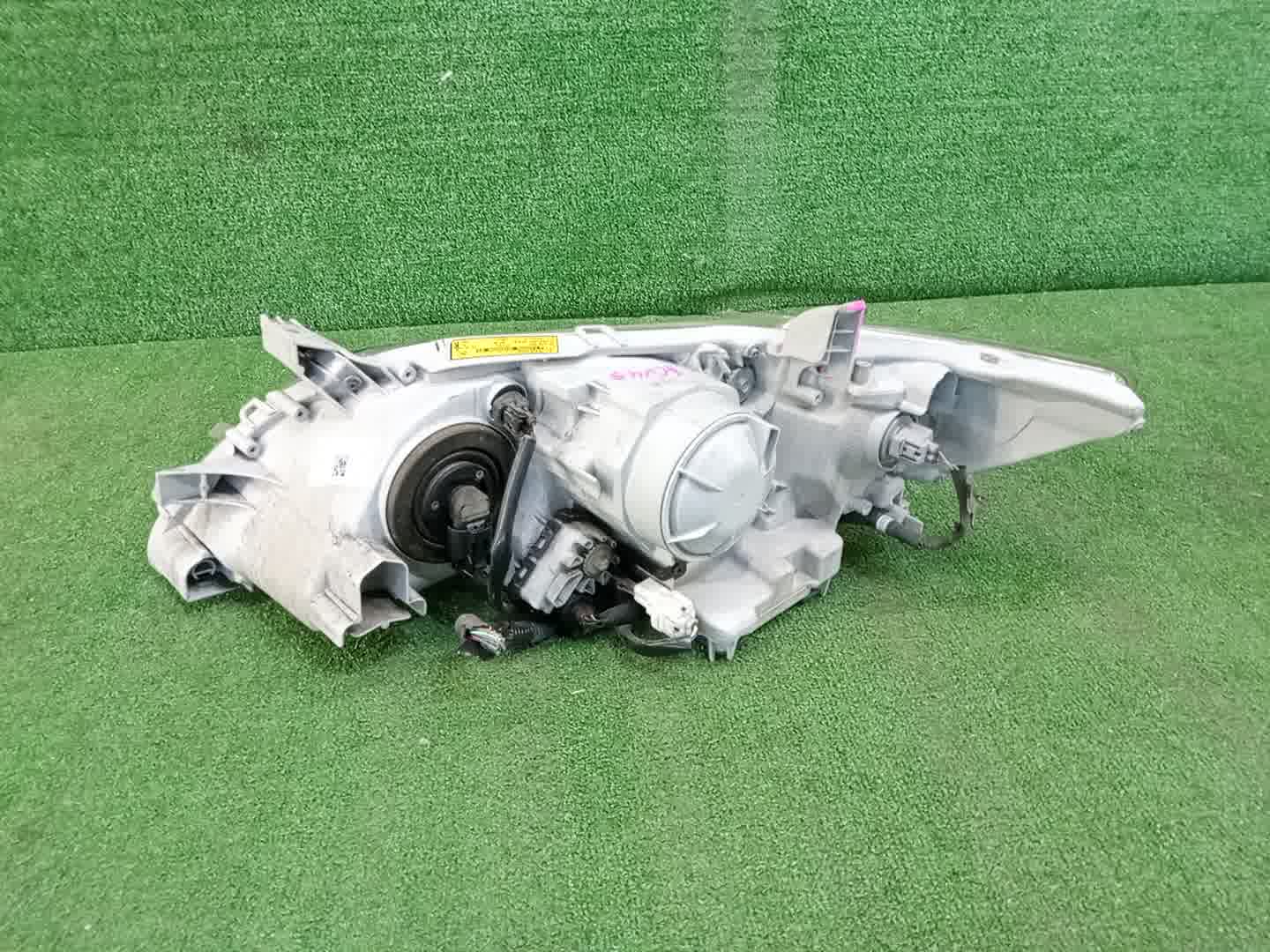 Фара правая передняя TOYOTA CAMRY, ALTIS AHV40, GSV40, ACV40, ACV45, ACV40N, ACV45N 3 ракурс