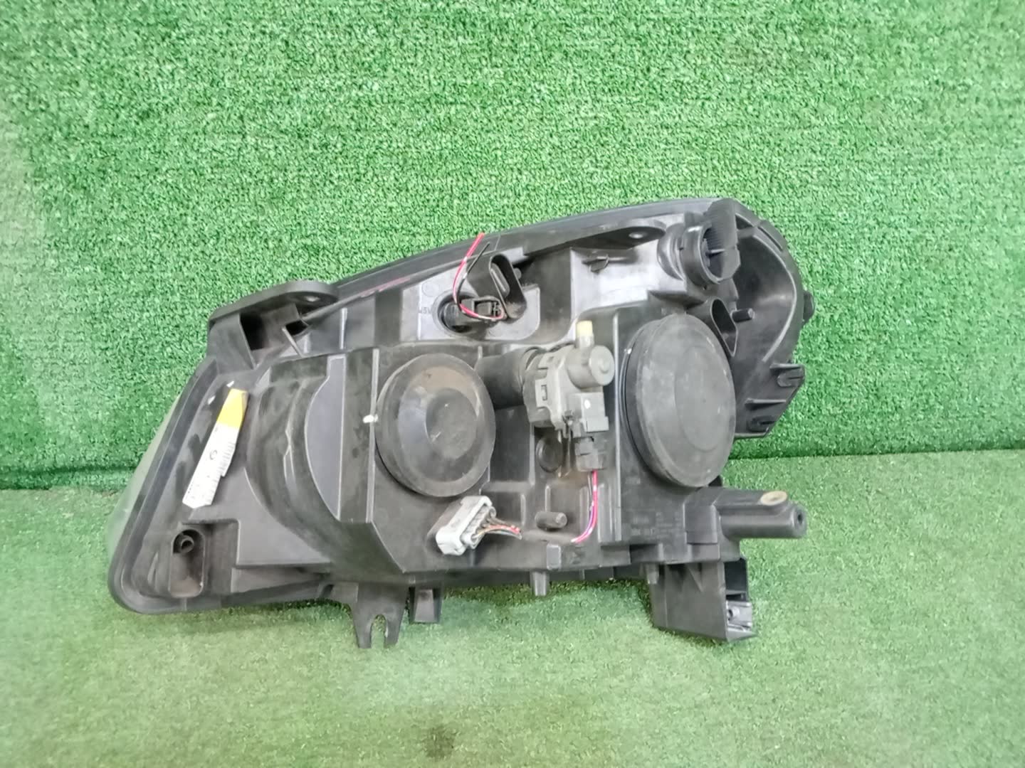 Фара правая передняя NISSAN DUALIS J10, KNJ10, KJ10, NJ10 2 ракурс