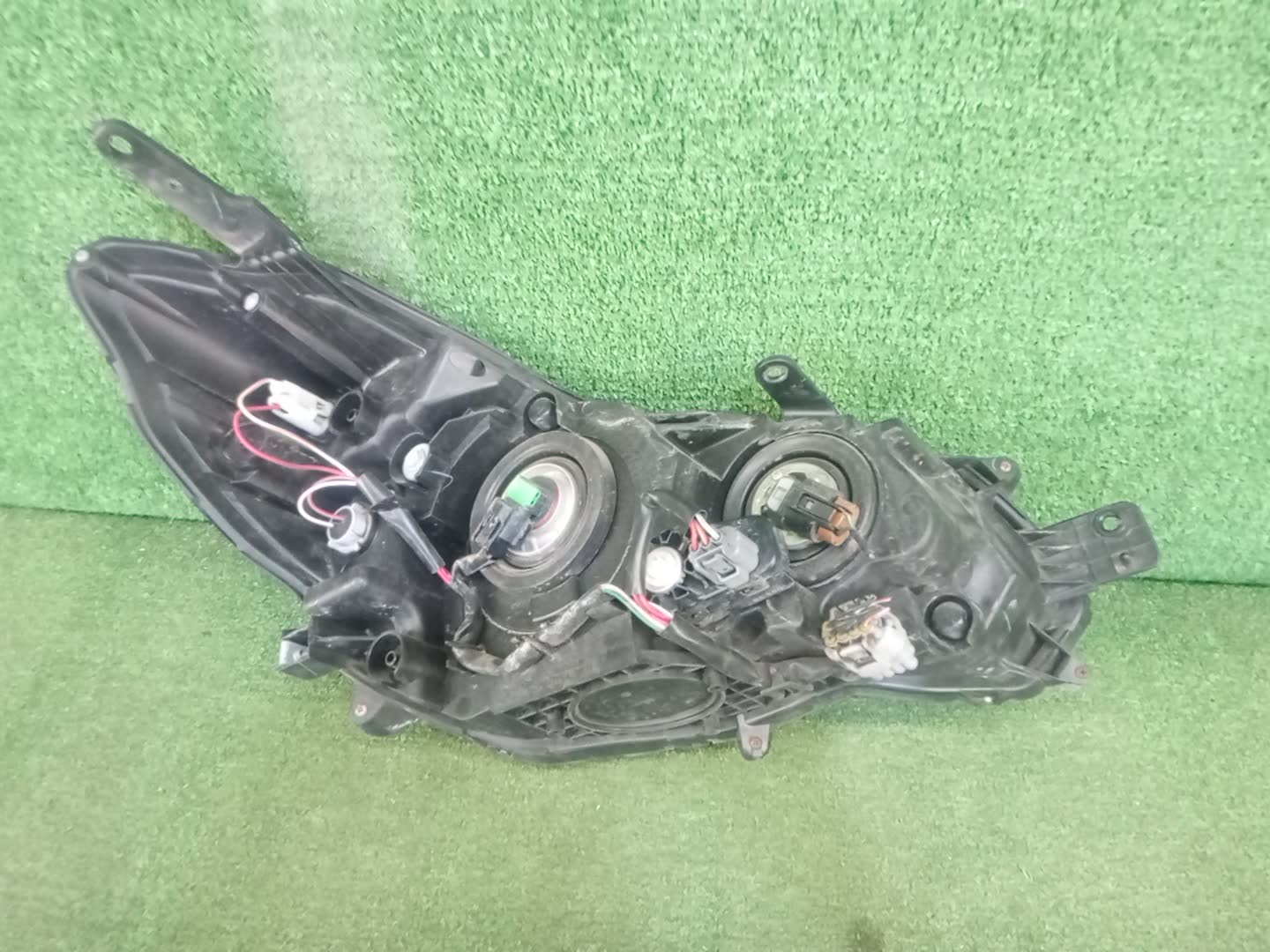 Фара левая передняя SUBARU IMPREZA GP2, GP3, GP6, GJ2, GJ3, GJ6, GJ7, GP7 2 ракурс