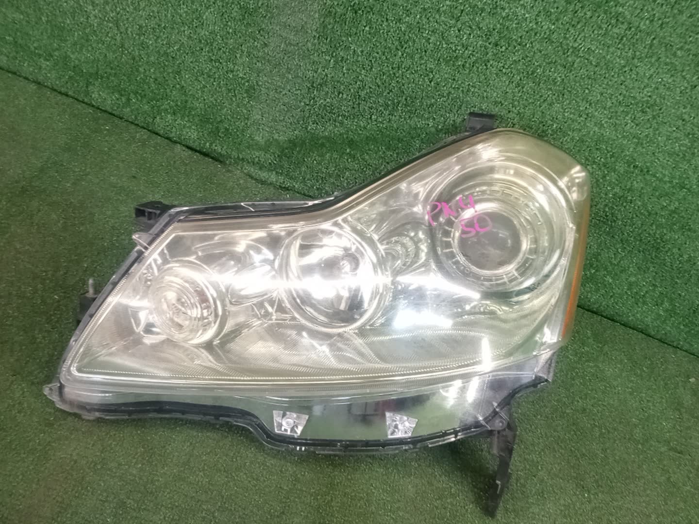 Фара левая передняя NISSAN FUGA Y50, PNY50, PY50, GY50 1 ракурс
