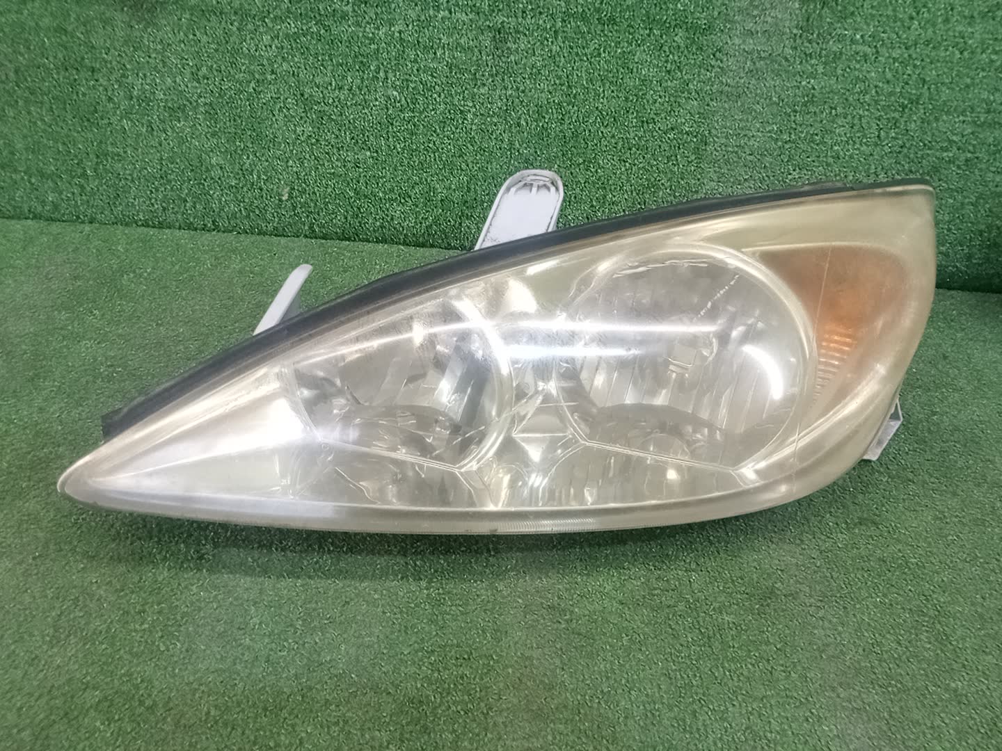 Фара левая передняя TOYOTA CAMRY, ALTIS ACV30, ACV35, ACV30N, ACV35N 1 ракурс
