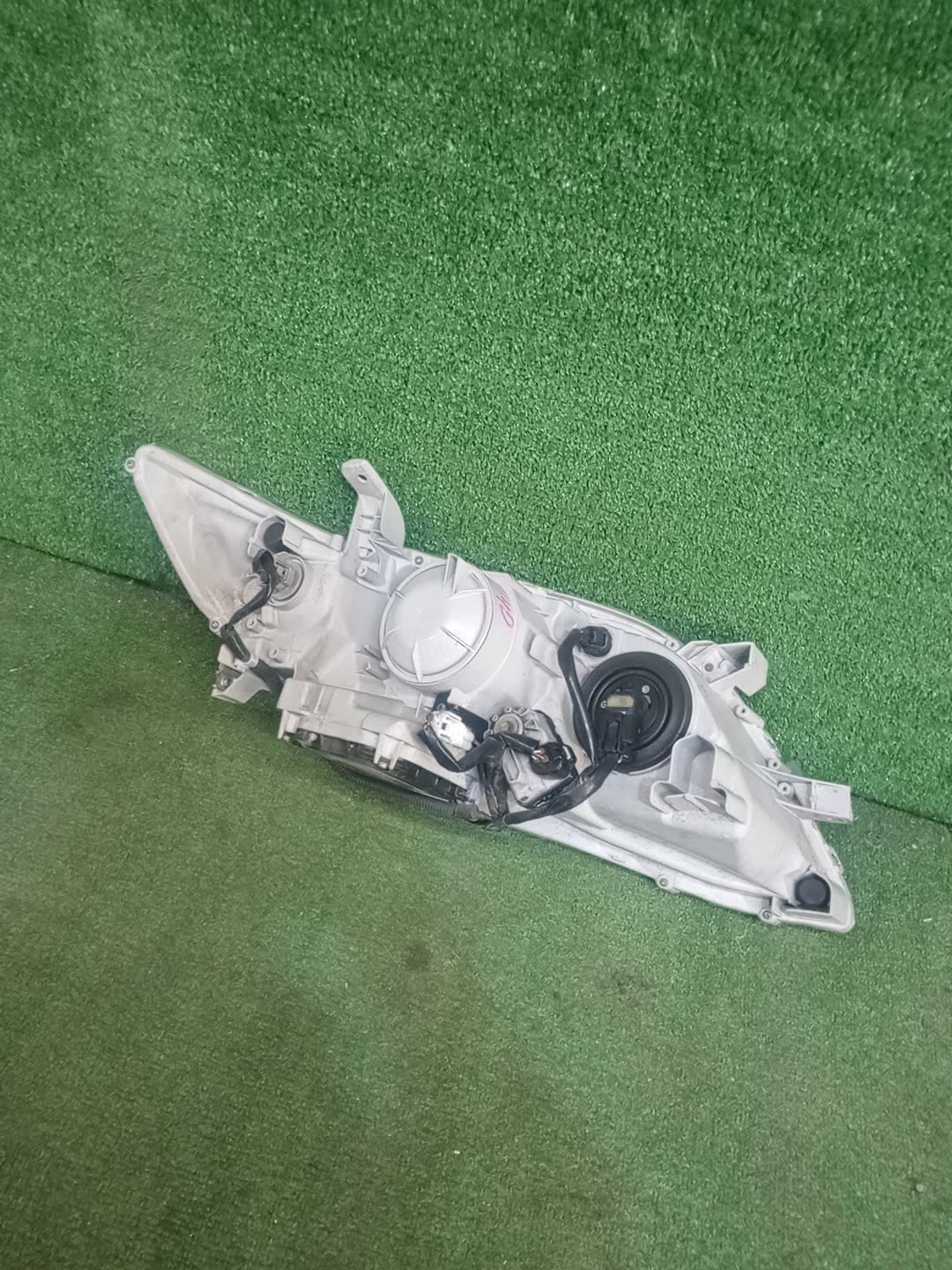 Фара левая передняя TOYOTA CAMRY, ALTIS AHV40, GSV40, ACV40, ACV45, ACV40N, ACV45N 2 ракурс