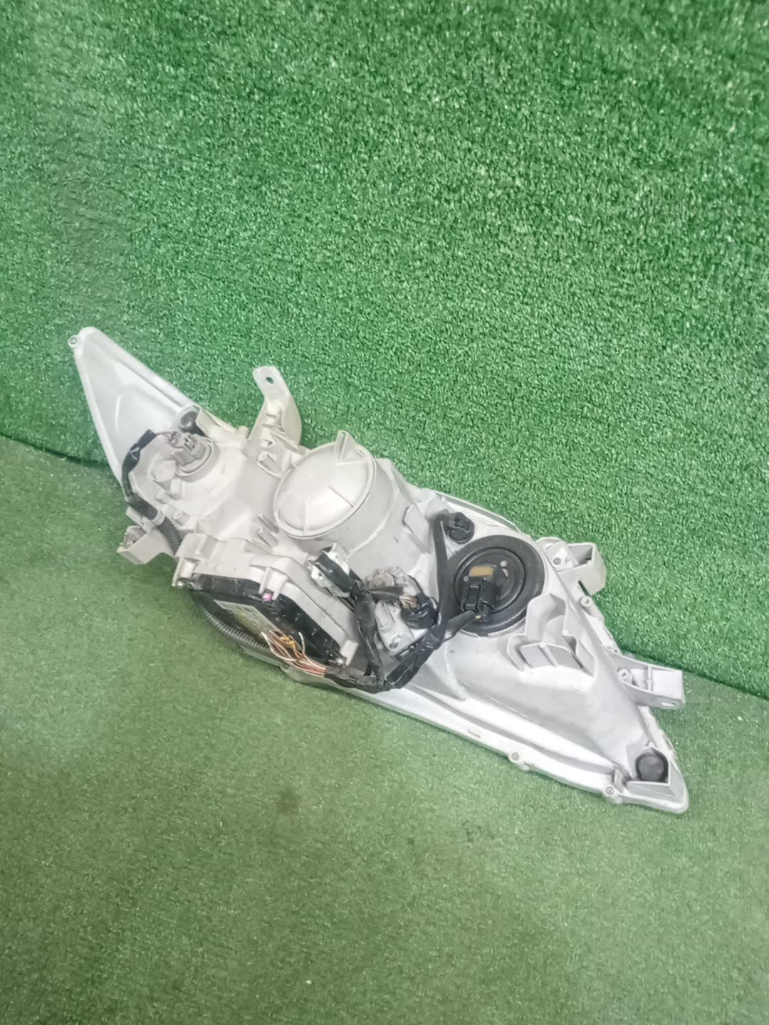 Фара левая передняя TOYOTA CAMRY, ALTIS AHV40, GSV40, ACV40, ACV45, ACV40N, ACV45N 2 ракурс