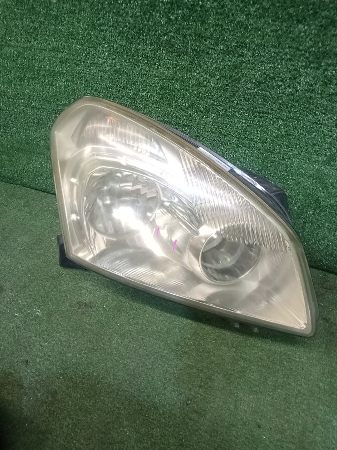 Фара правая передняя NISSAN DUALIS J10, KNJ10, KJ10, NJ10 26010-JD00B 1 ракурс Фара правая передняя NISSAN DUALIS J10, KNJ10, KJ10, NJ10 26010-JD00B 1 ракурс