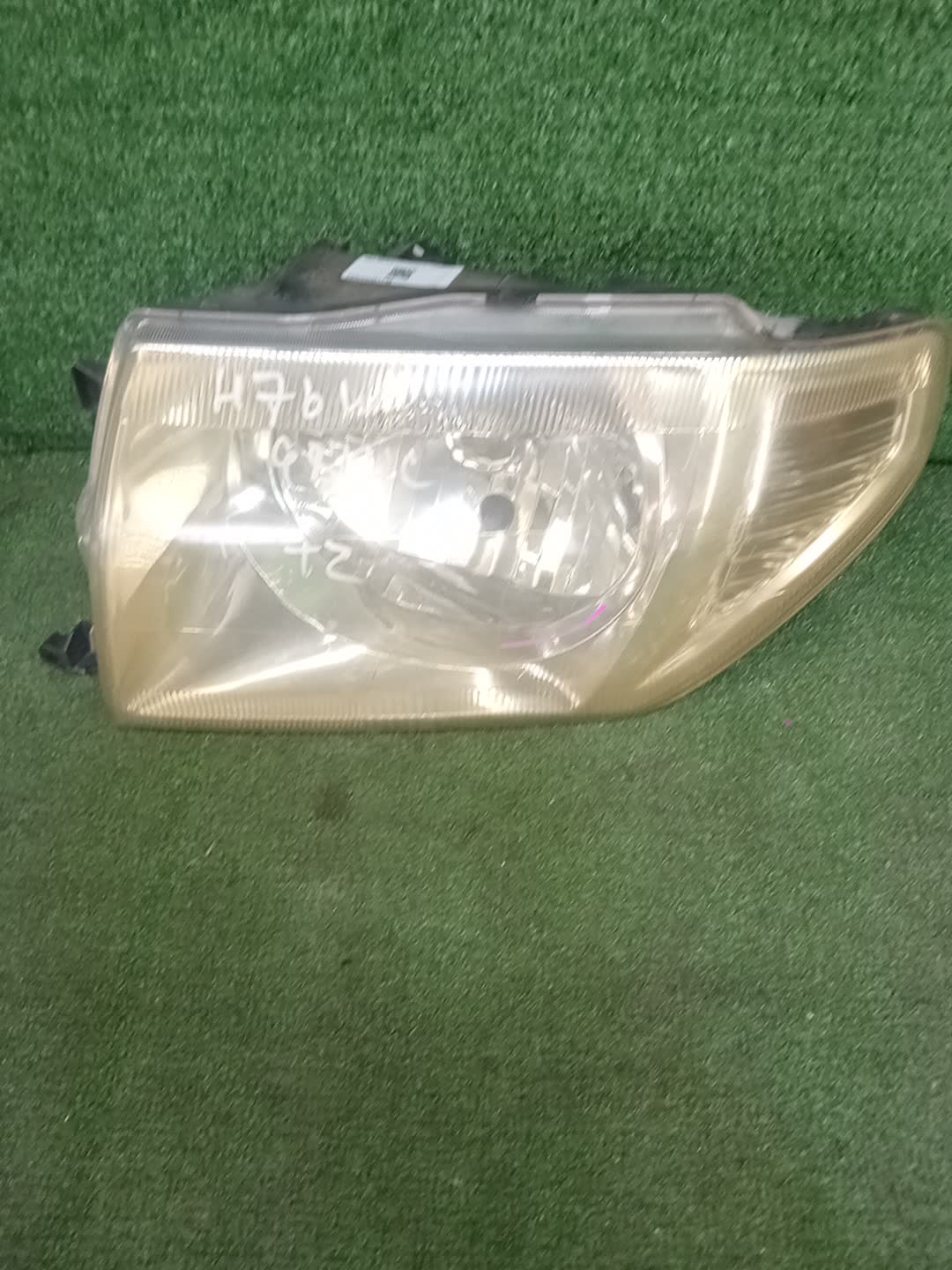 Фара левая передняя MITSUBISHI PAJERO IO H76W, H66W, H67W, H77W 1 ракурс