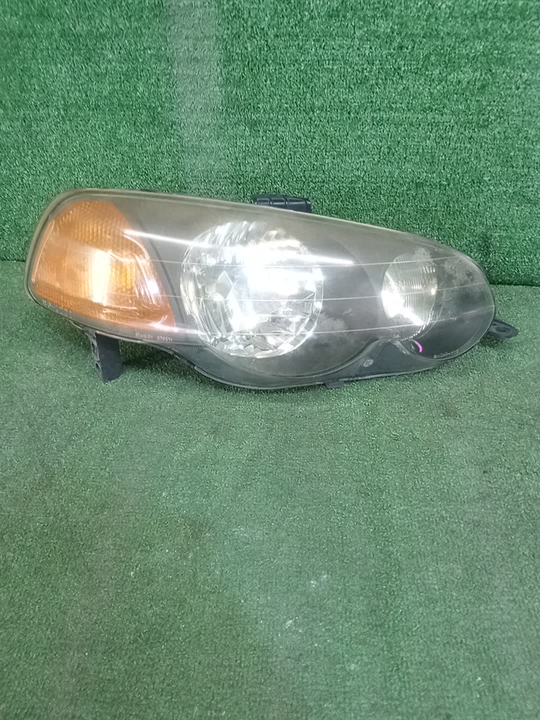 Фара правая передняя HONDA HR-V GH2 1 ракурс