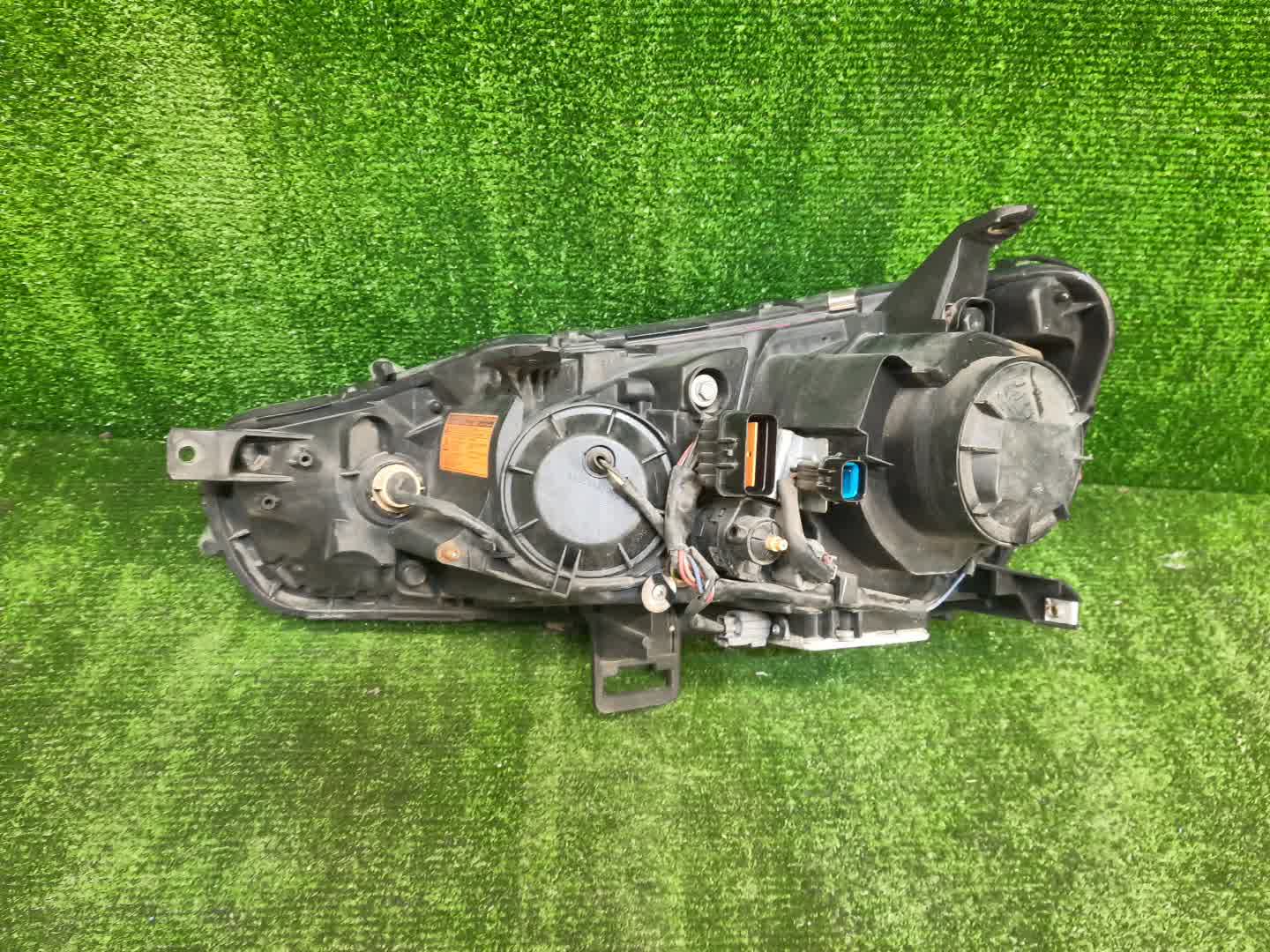 Фара правая передняя MITSUBISHI OUTLANDER CW4W, CW6W, CW5W 2 ракурс