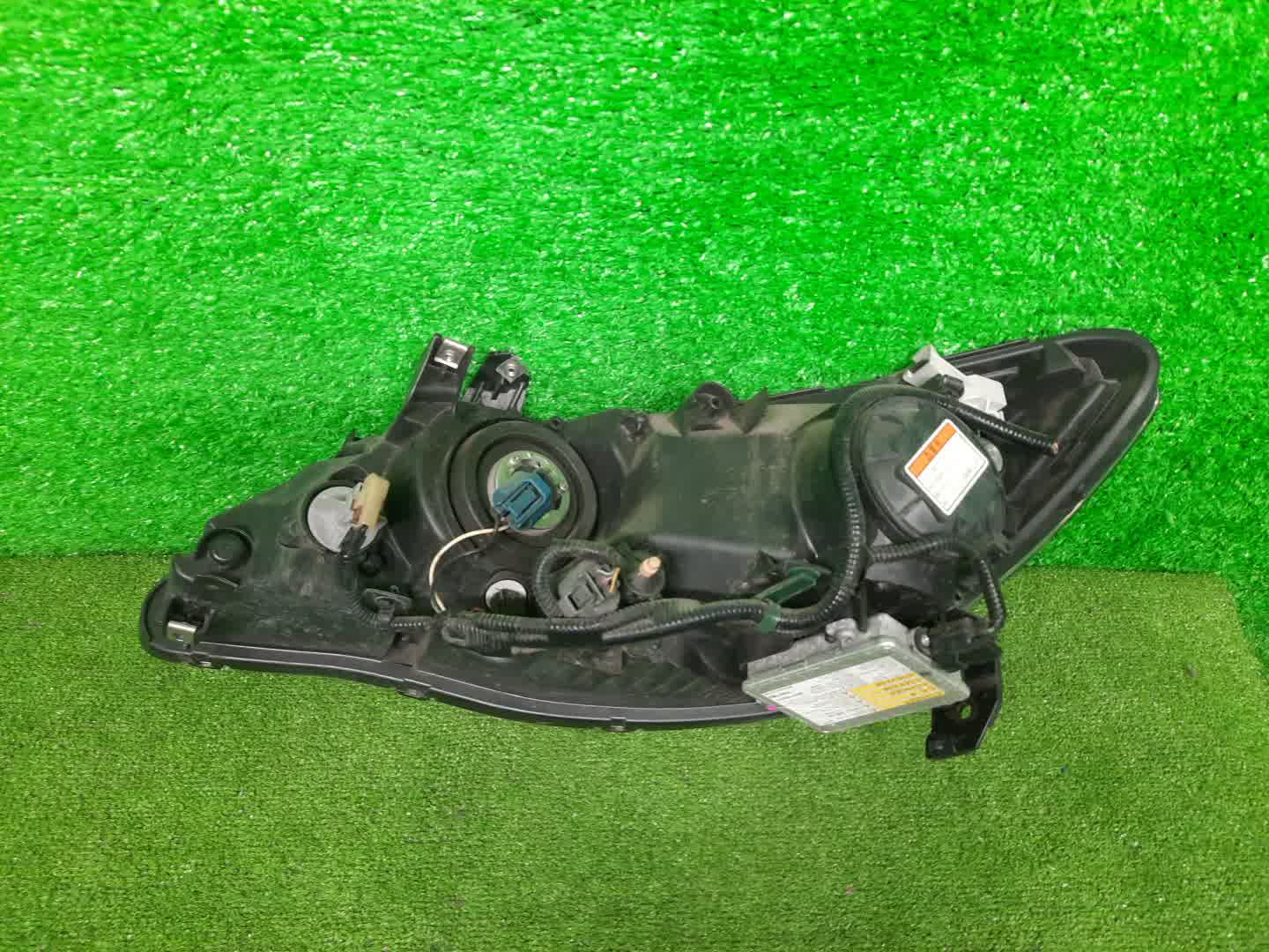 Фара правая передняя HONDA CIVIC FD2, FD1, FD3 2 ракурс