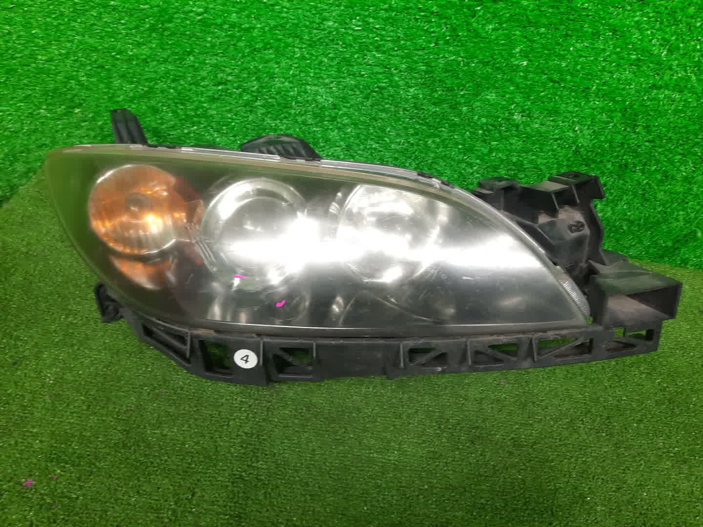 Фара правая передняя MAZDA AXELA, MAZDA 3, 3 BK5P, BK3P, BKEP, BK 1 ракурс