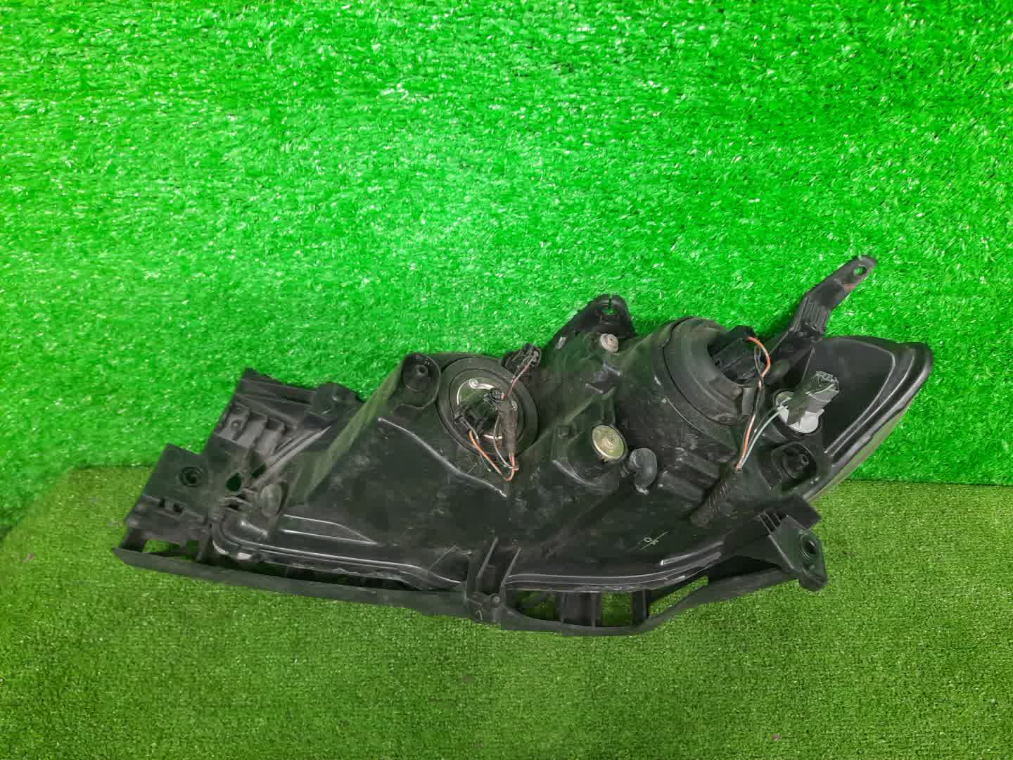 Фара правая передняя MAZDA AXELA, MAZDA 3, 3 BK5P, BK3P, BKEP, BK 3 ракурс