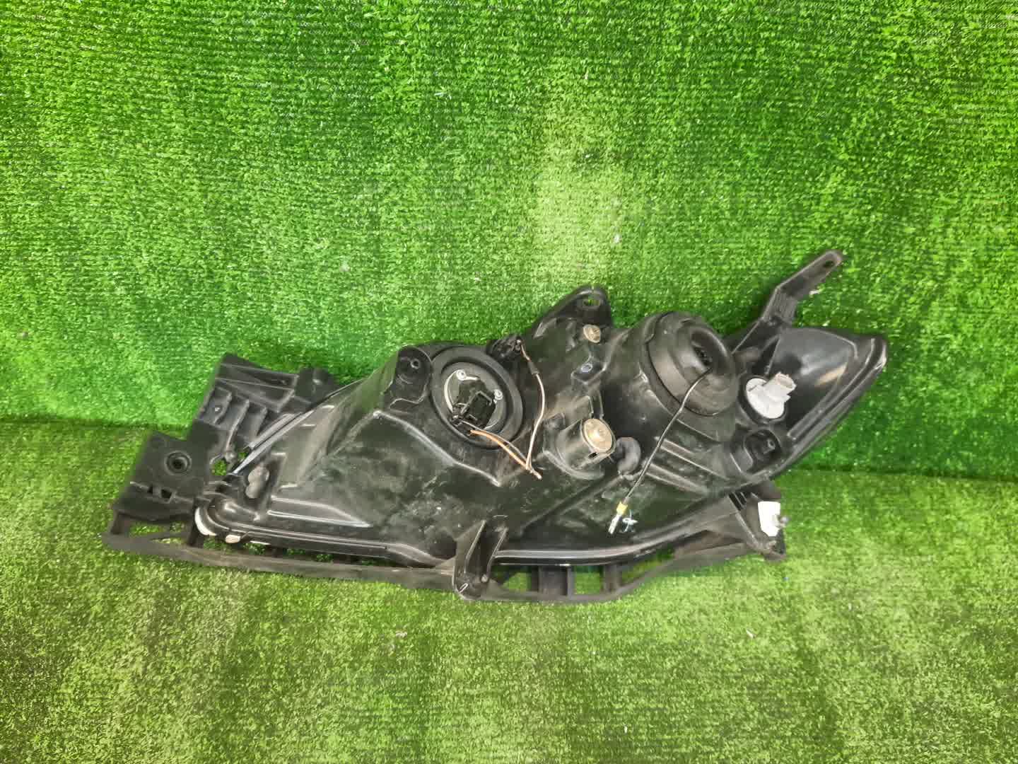 Фара правая передняя MAZDA AXELA, MAZDA 3, 3 BK5P, BK3P, BKEP, BK 3 ракурс