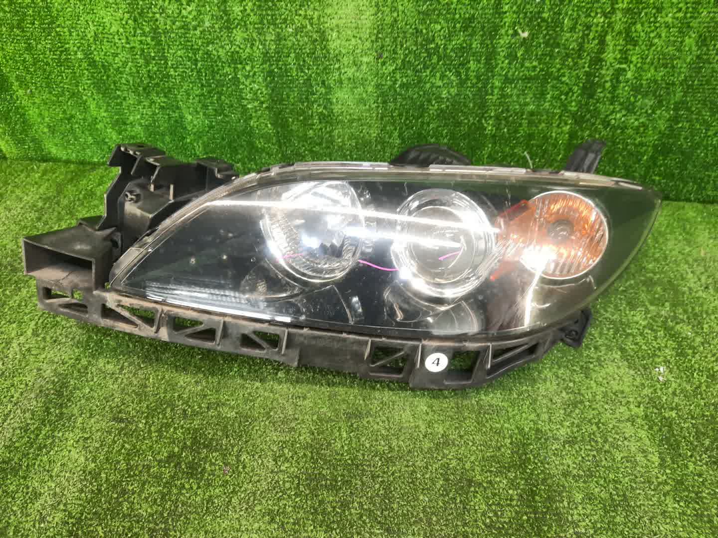 Фара левая передняя MAZDA AXELA, MAZDA 3, 3 BK5P, BK3P, BKEP, BK 1 ракурс