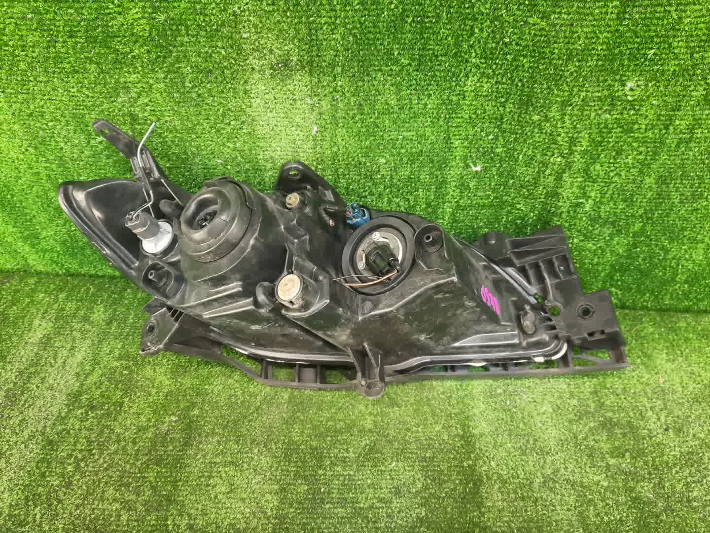 Фара левая передняя MAZDA AXELA, MAZDA 3, 3 BK5P, BK3P, BKEP, BK 3 ракурс