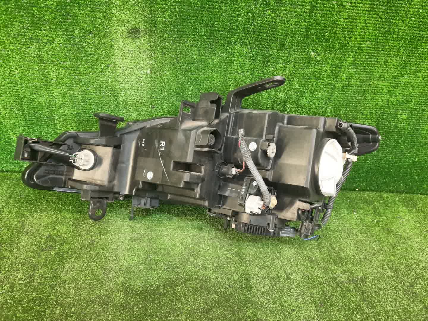Фара правая передняя NISSAN MURANO TZ51, TNZ51, Z51, PNZ51 3 ракурс