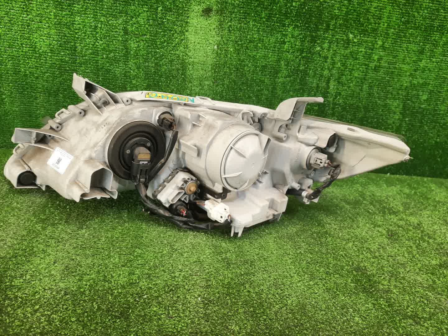 Фара правая передняя TOYOTA CAMRY, ALTIS AHV40, GSV40, ACV40, ACV45, ACV40N, ACV45N 3 ракурс