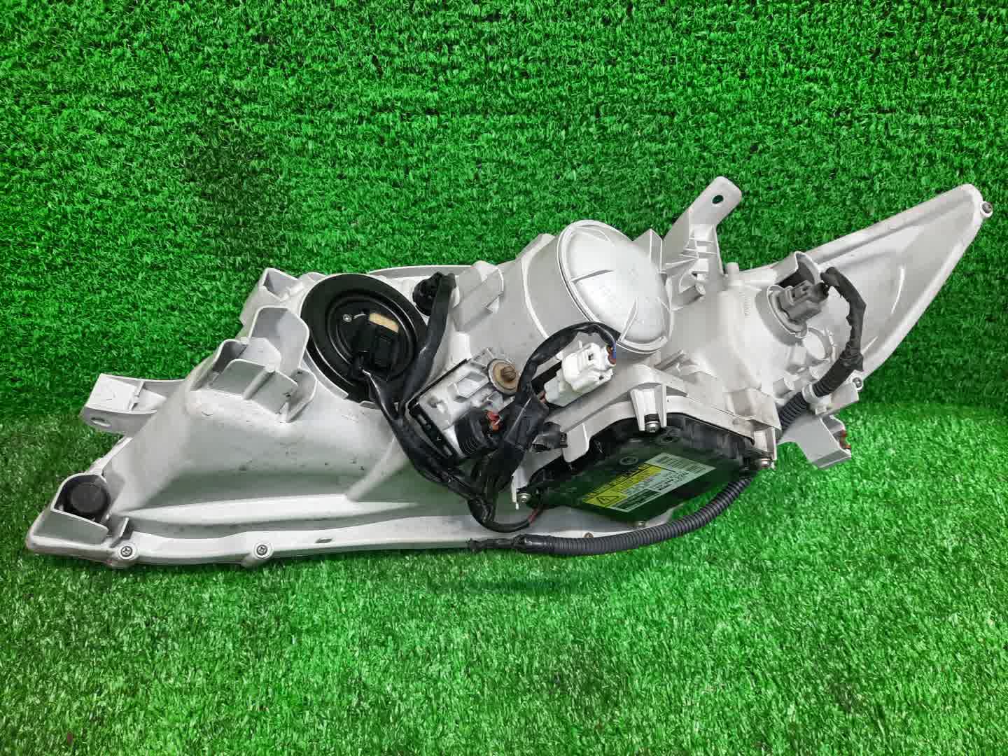 Фара правая передняя TOYOTA CAMRY, ALTIS AHV40, GSV40, ACV40, ACV45, ACV40N, ACV45N 3 ракурс
