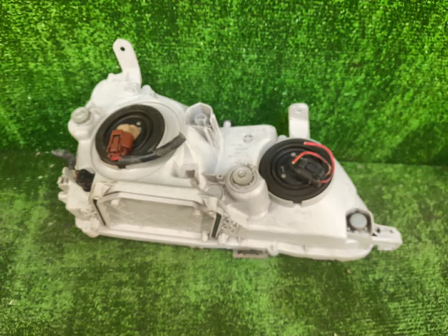 Фара левая передняя TOYOTA GAIA SXM10G, SXM15G, CXM10G, ACM10G, ACM15G 2 ракурс