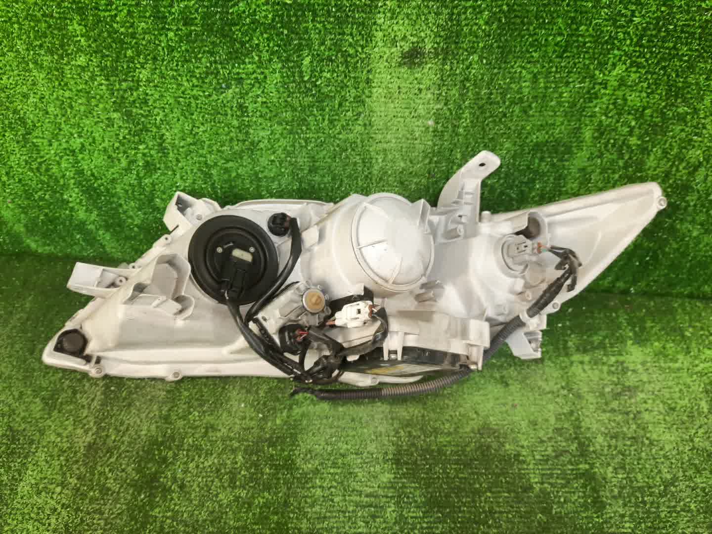 Фара правая передняя TOYOTA CAMRY, ALTIS AHV40, GSV40, ACV40, ACV45, ACV40N, ACV45N 4 ракурс