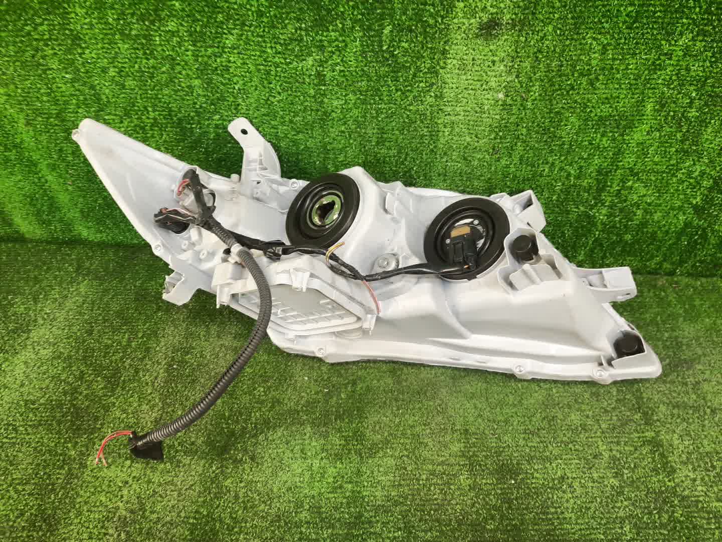 Фара левая передняя TOYOTA CAMRY, ALTIS AHV40, GSV40, ACV40, ACV45, ACV40N, ACV45N 4 ракурс