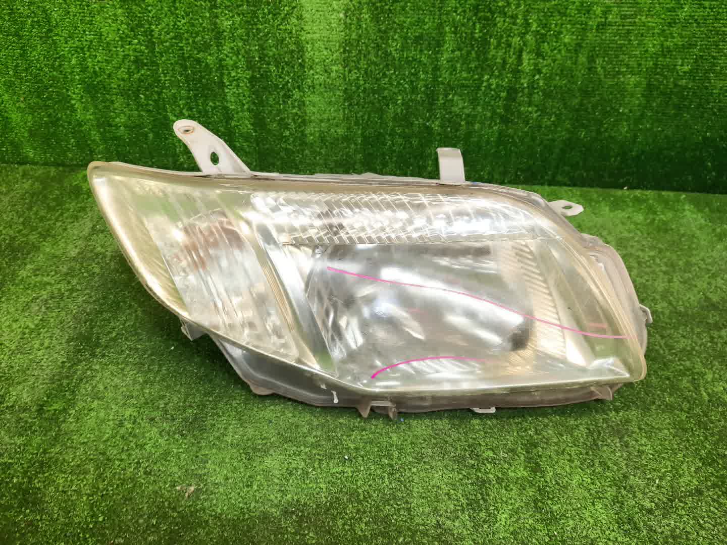 Фара правая передняя TOYOTA AXIO, COROLLA FIELDER, COROLLA  AXIO, FIELDER NZE141, NZE144, ZRE142, ZRE144, ZRE144G, ZRE142G, NZE144G, NZE141G 1 ракурс