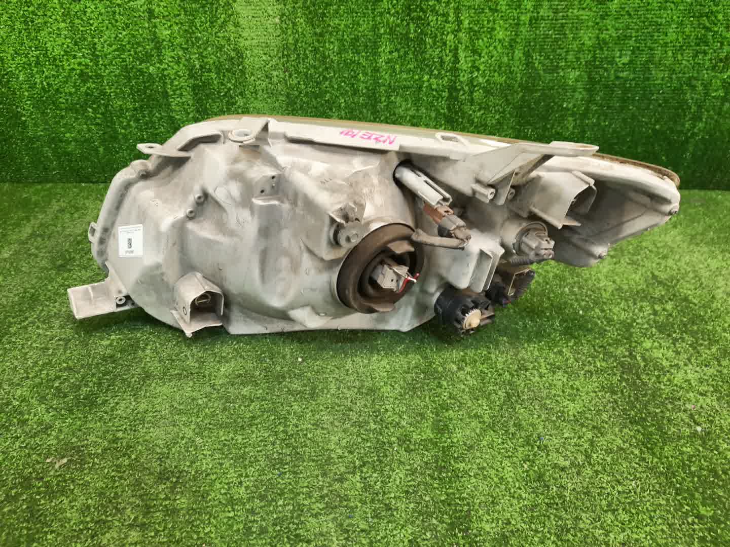 Фара правая передняя TOYOTA AXIO, COROLLA FIELDER, COROLLA  AXIO, FIELDER NZE141, NZE144, ZRE142, ZRE144, ZRE144G, ZRE142G, NZE144G, NZE141G 3 ракурс