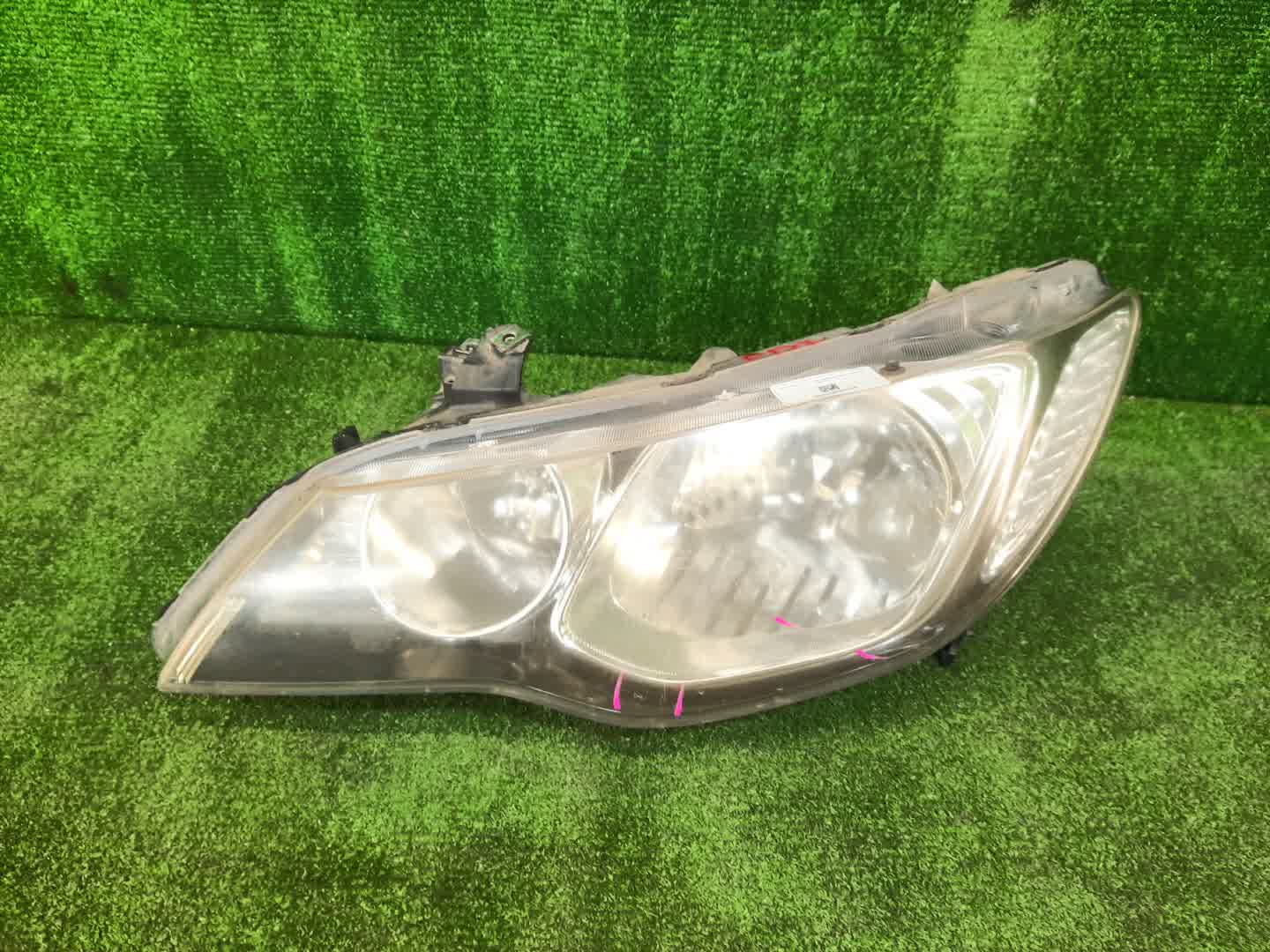 Фара левая передняя HONDA CIVIC FD2, FD1, FD3 1 ракурс