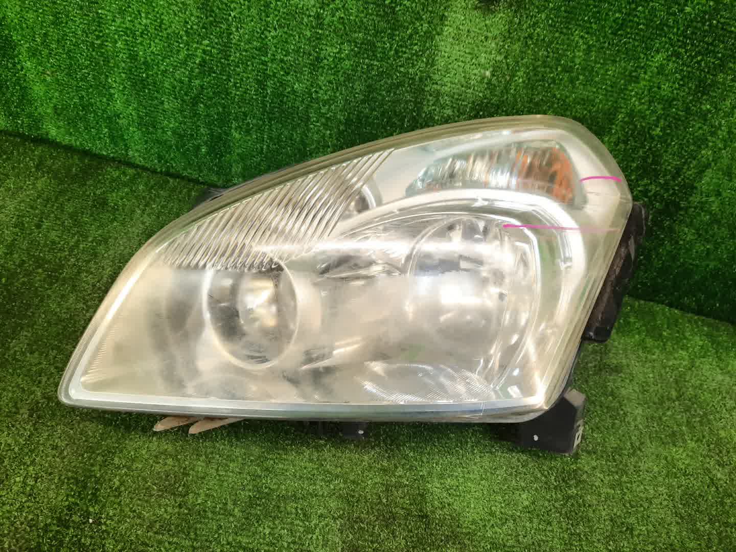 Фара левая передняя NISSAN DUALIS J10, KNJ10, KJ10, NJ10 1 ракурс Фара левая передняя NISSAN DUALIS J10, KNJ10, KJ10, NJ10 1 ракурс