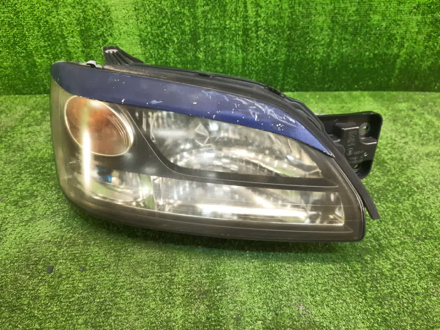 Фара правая передняя SUBARU LEGACY BH9, BE5, BH5, BHE, BHC, BE9 1 ракурс