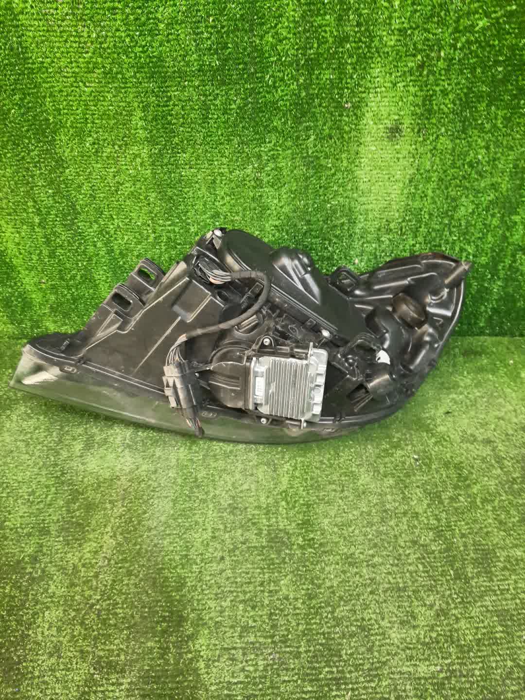 Фара правая передняя VOLVO V60, S60 FW45, FW47, FW, FW52, FW48, FW90, FS44, FS47, FS40, FS45, FS70, FS, Y20, FS48, FS84, FS90 4 ракурс