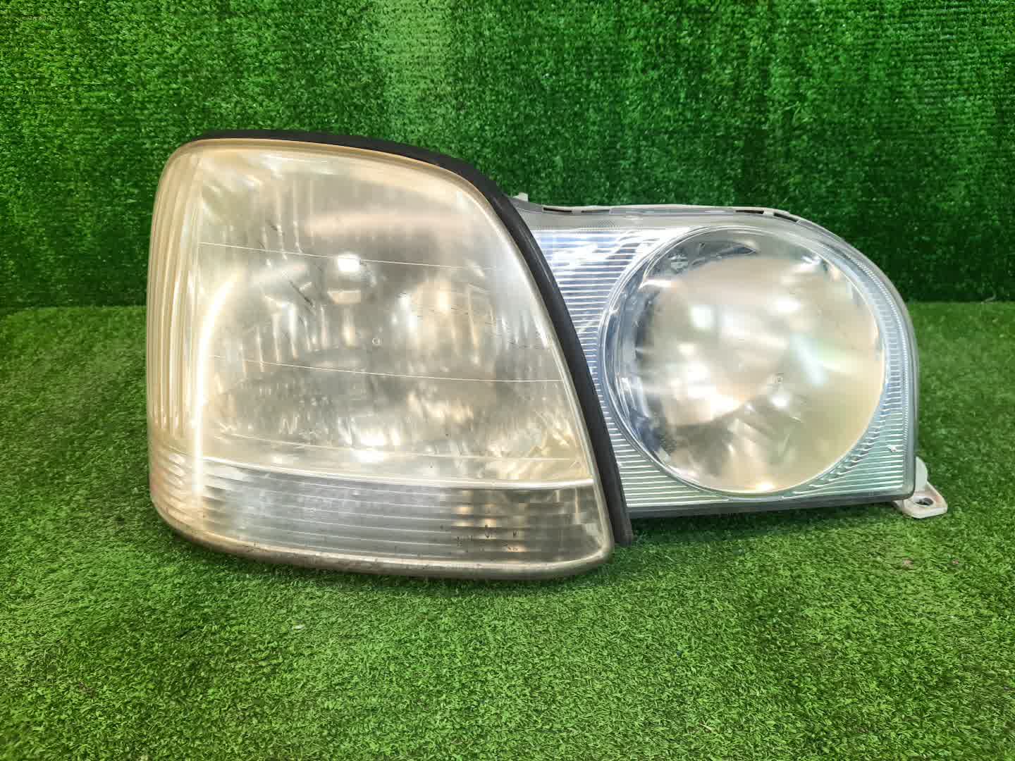 Фара правая передняя TOYOTA PROGRES JCG10, JCG11, JCG15 1 ракурс