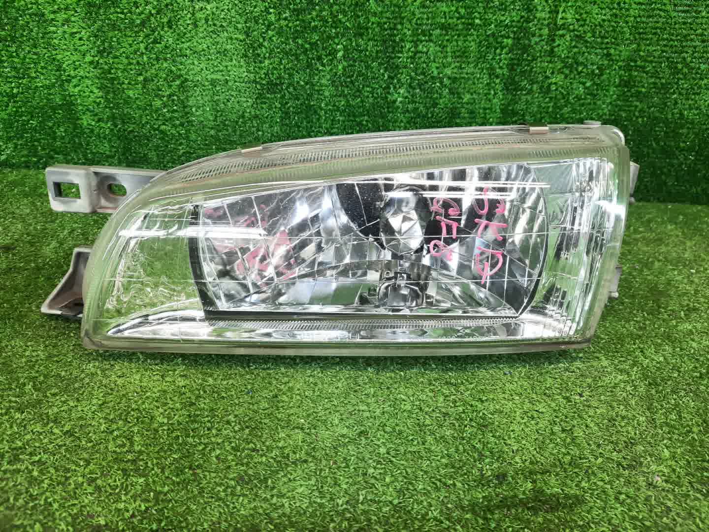 Фара левая передняя SUBARU IMPREZA GC8, GF2, GF3, GF5, GF8, GF1, GF4, GC1, GF6, GC4, GC6 1 ракурс
